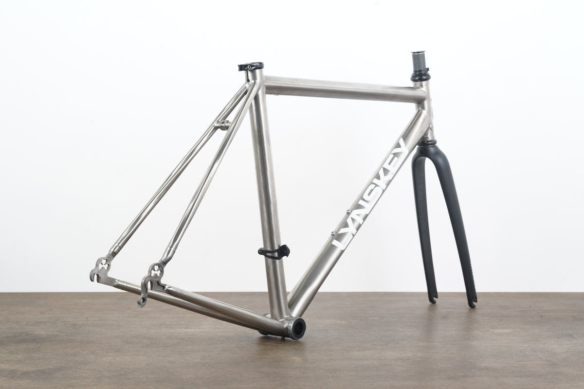 M (Medium) Lynskey Signature Classic Wireless Titanium Rim Brake Road Frameset