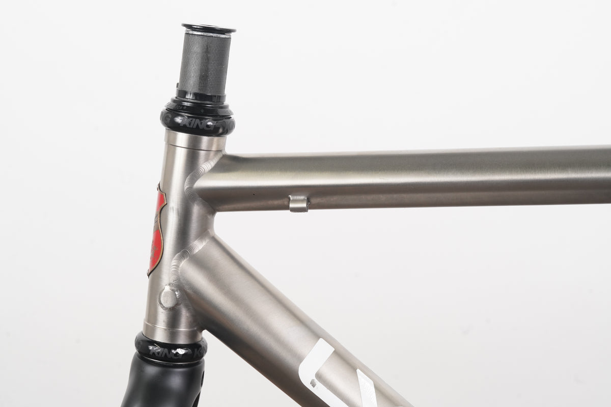 M (Medium) Lynskey Signature Classic Wireless Titanium Rim Brake Road Frameset
