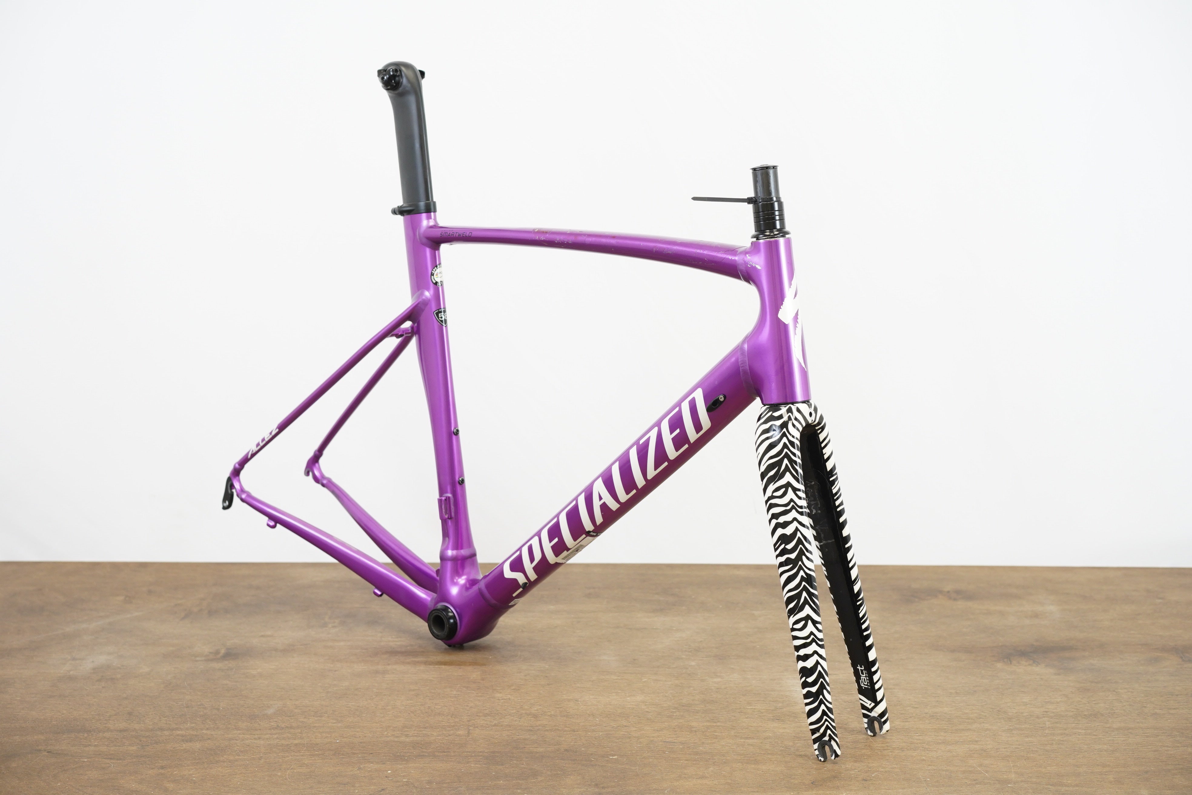 58cm Specialized Allez Sprint Zebra LTD Alloy Rim Road Frameset