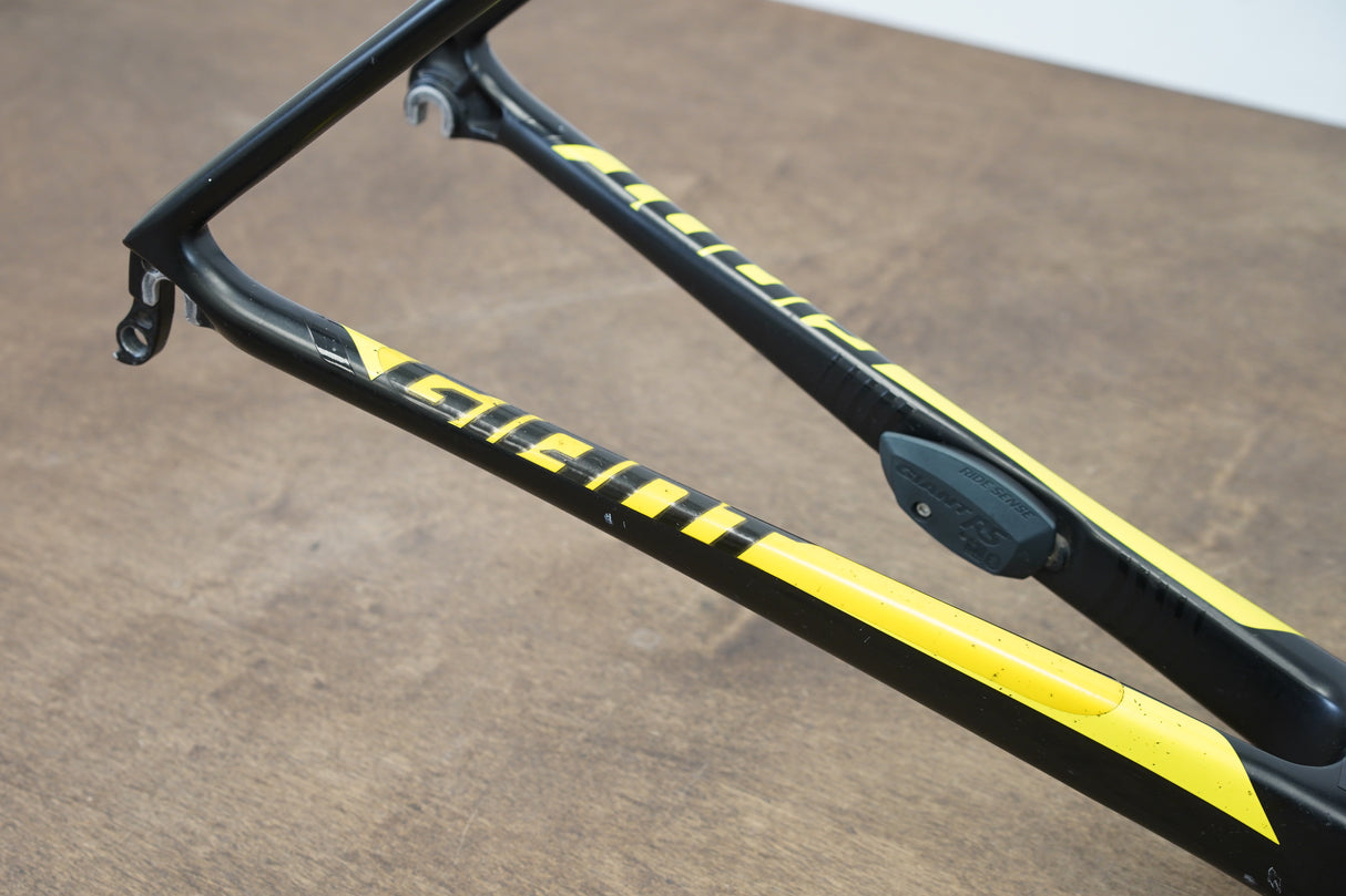 M (Medium) Giant TCR Advanced Pro 1 Carbon Rim Brake Road Frameset