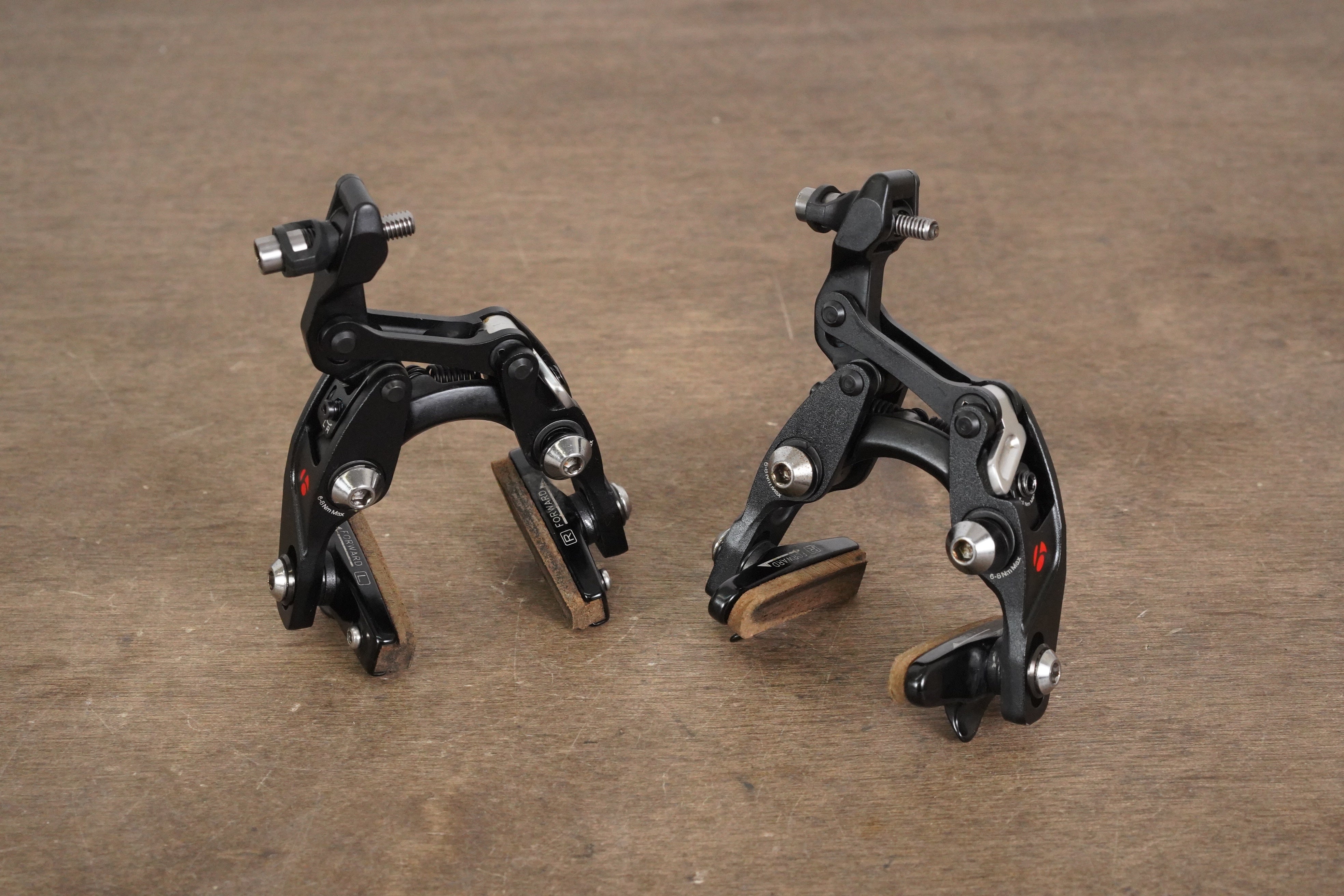 パーツ bontrager speed stop Bontrager Speed Stop Pro Direct Mount Brake Caliper - Trek Bikes