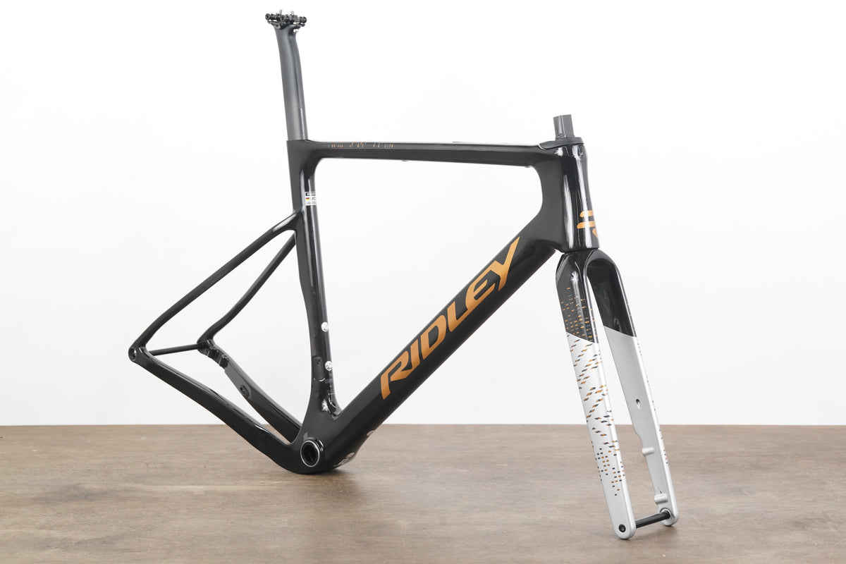 NEW TAKE-OFF 2025 56cm Ridley ASTR RS UDH Carbon Disc Brake Gravel Frameset