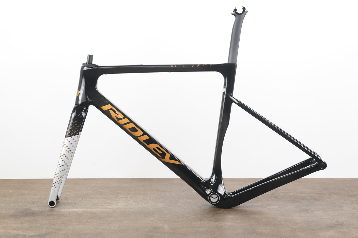 NEW TAKE-OFF 2025 56cm Ridley ASTR RS UDH Carbon Disc Brake Gravel Frameset