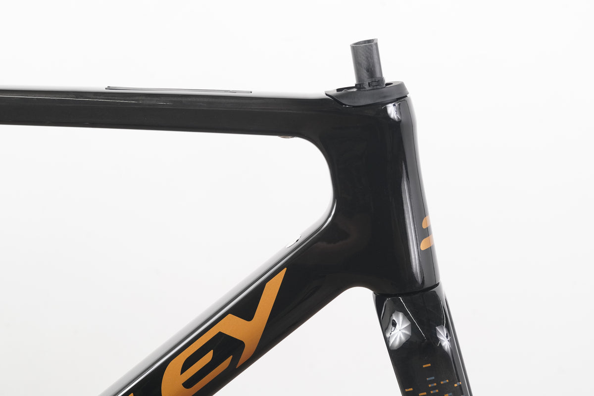 NEW TAKE-OFF 2025 56cm Ridley ASTR RS UDH Carbon Disc Brake Gravel Frameset