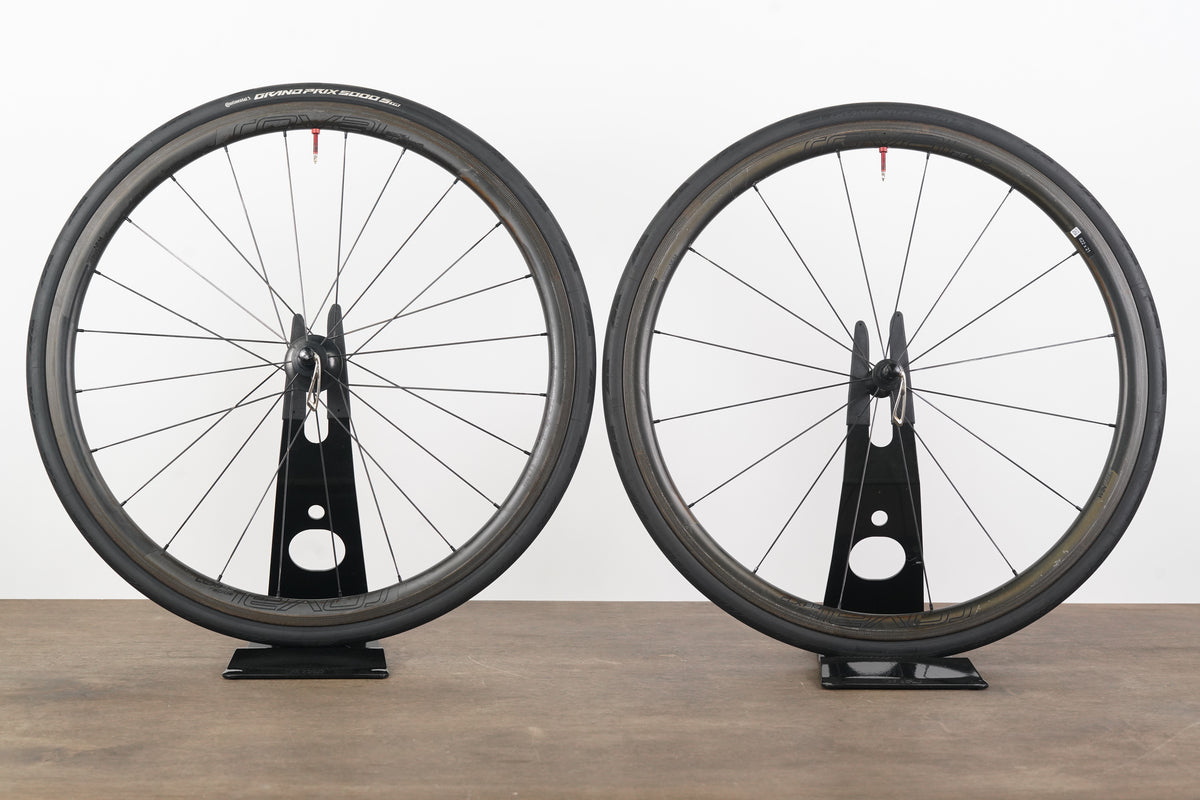 Roval CLX 32 Carbon Tubeless Clincher Rim Brake Wheelset Shimano/SRAM 11 Speed