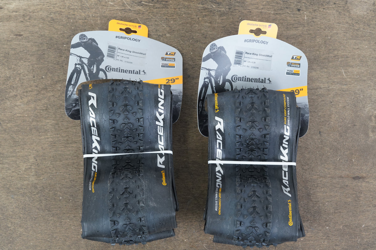 NEW (2)  29" x 2.20" Continental Race King ShieldWall Tubeless Clincher MTB Tires