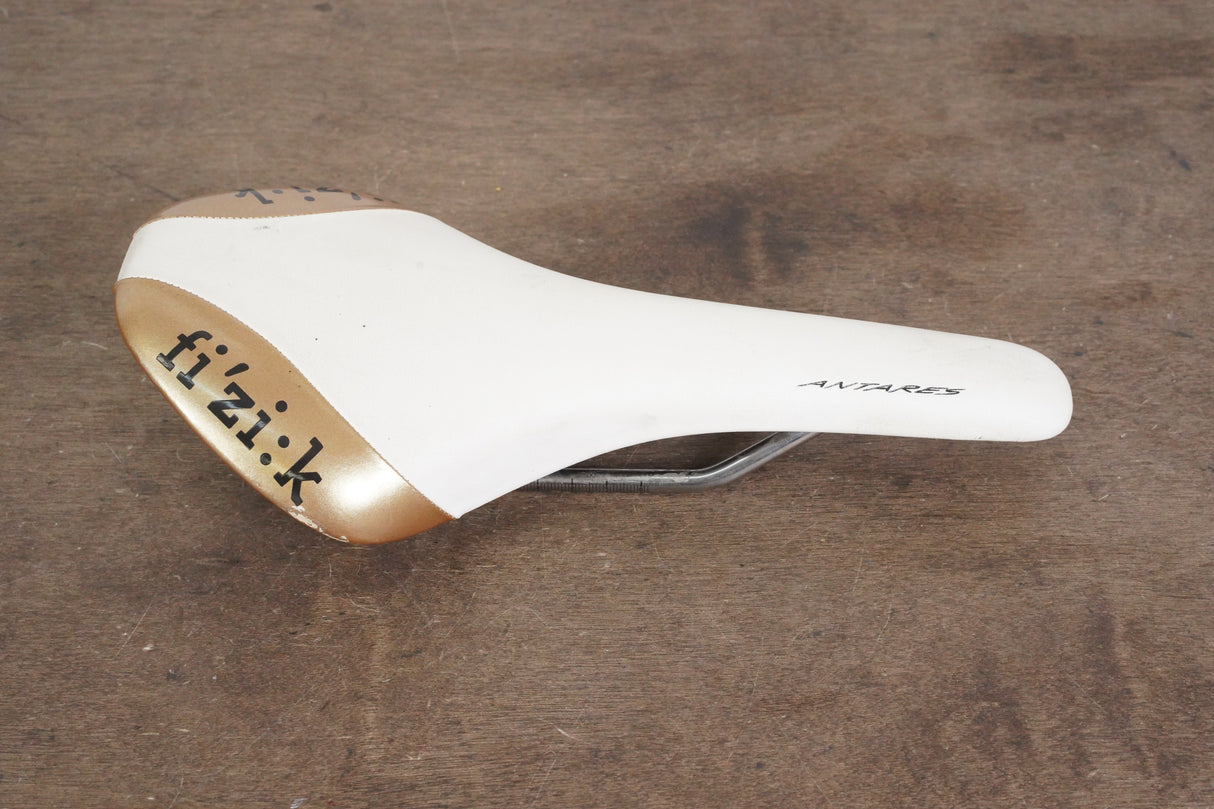 141mm (Regular) Fizik Antares R3 Kium Rail Road Saddle 200g