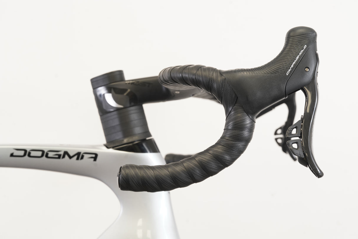 NEW 2023 57.5cm Pinarello Dogma F Campagnolo WRL Bora WTO Carbon Disc Bike
