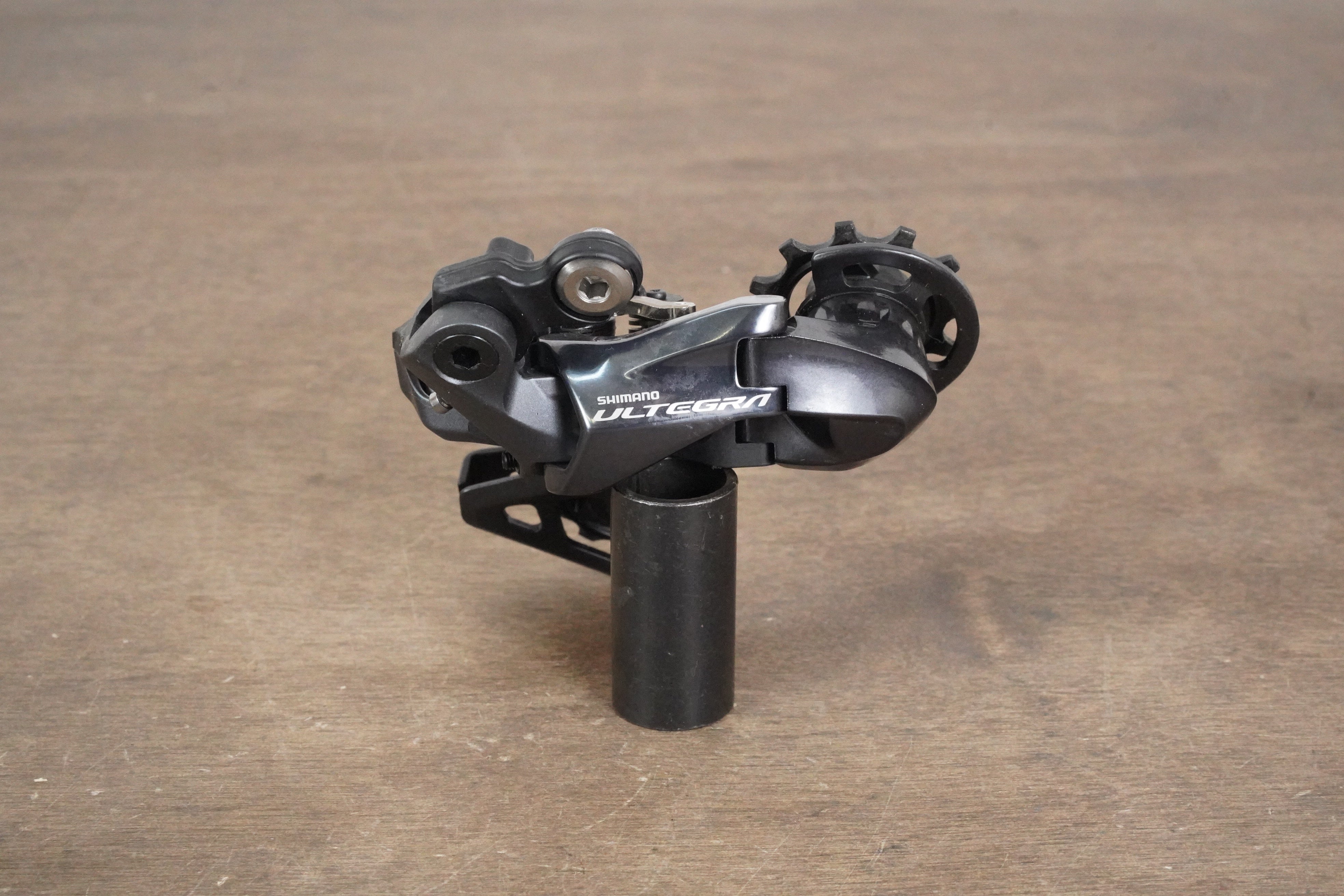 Shimano Ultegra R8070 Di2 11 Speed Electronic Hydraulic Disc