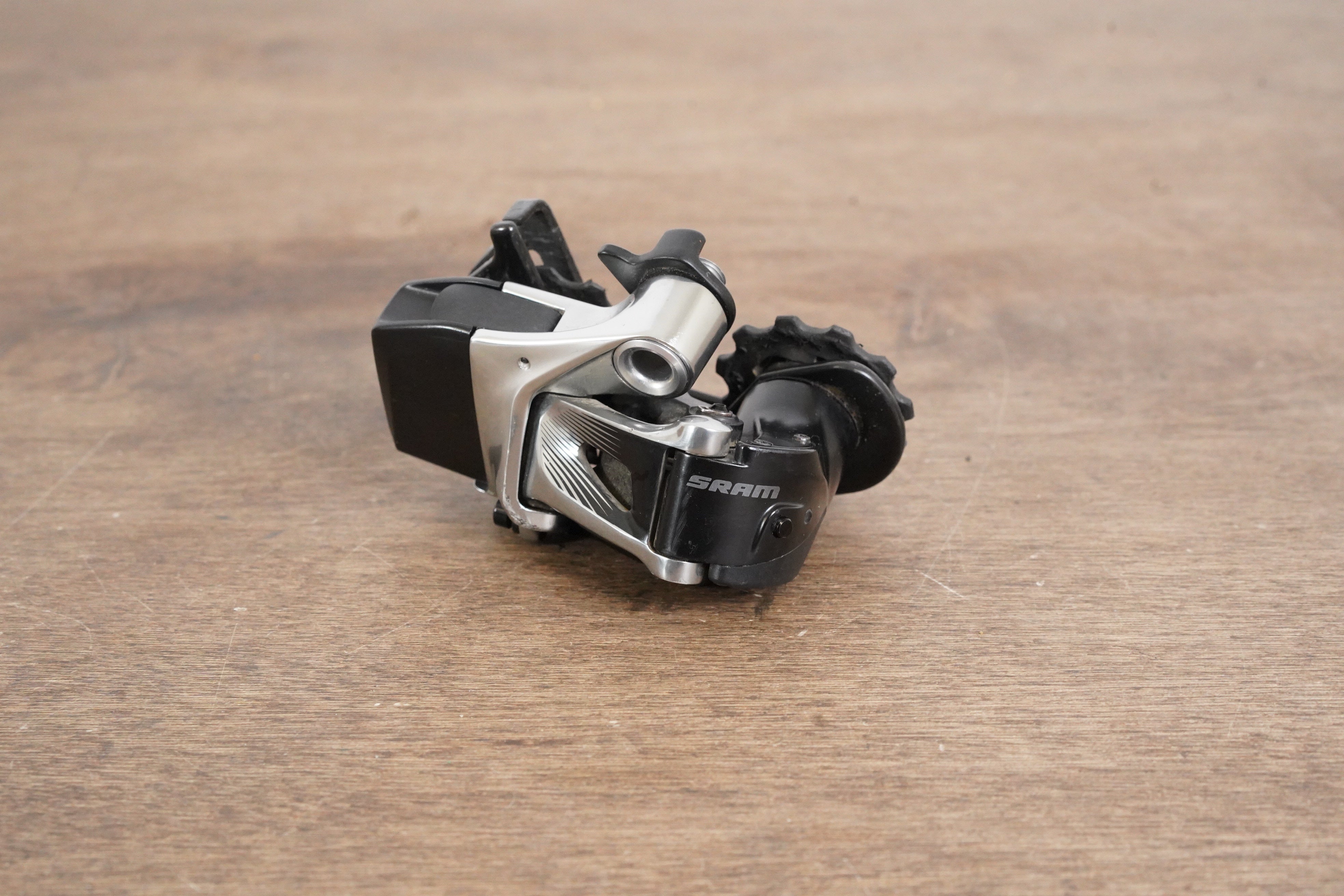 SRAM Red eTap HRD 11 Speed Wireless Electronic Hydraulic