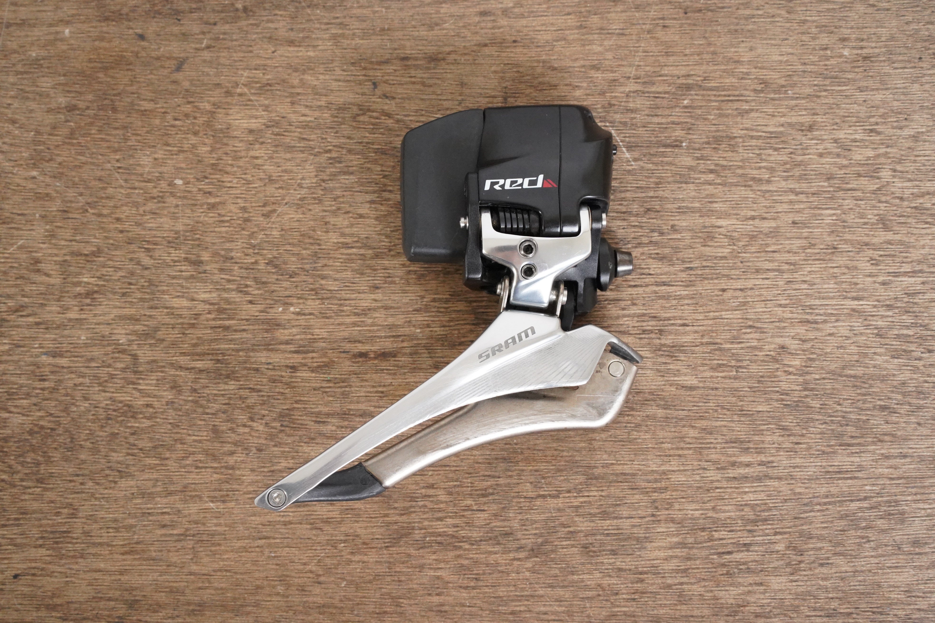 SRAM RED E-tap 11 FD 電動コンポ ワイヤレス SRAM RED E-tap 11 FD 電動コンポ ワイヤレス SRAM RED E-tap 11 FD 電動