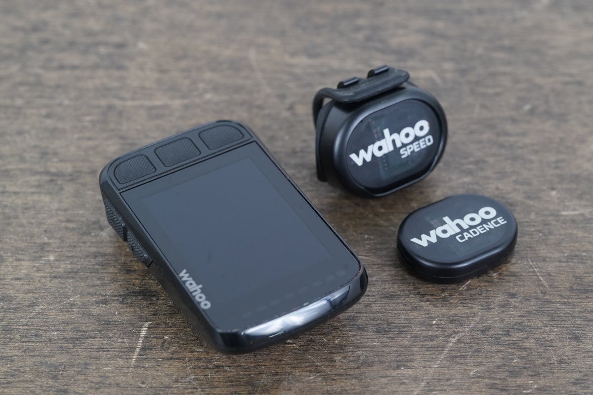 Wahoo ELEMENT ELMNT Bolt Cycling GPS Computer + Sensors 93g