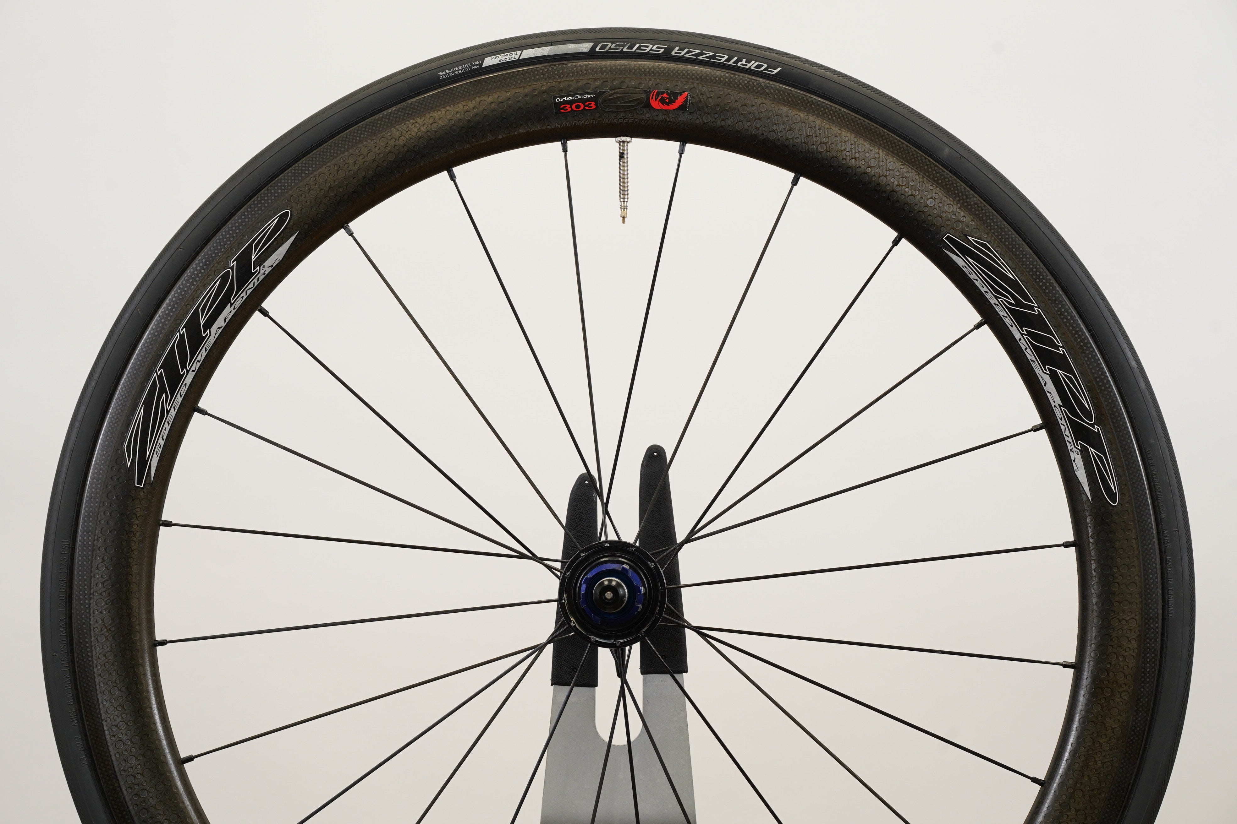 REAR Zipp 303 Firecrest 188 Carbon Clincher Rim Brake Wheel 11