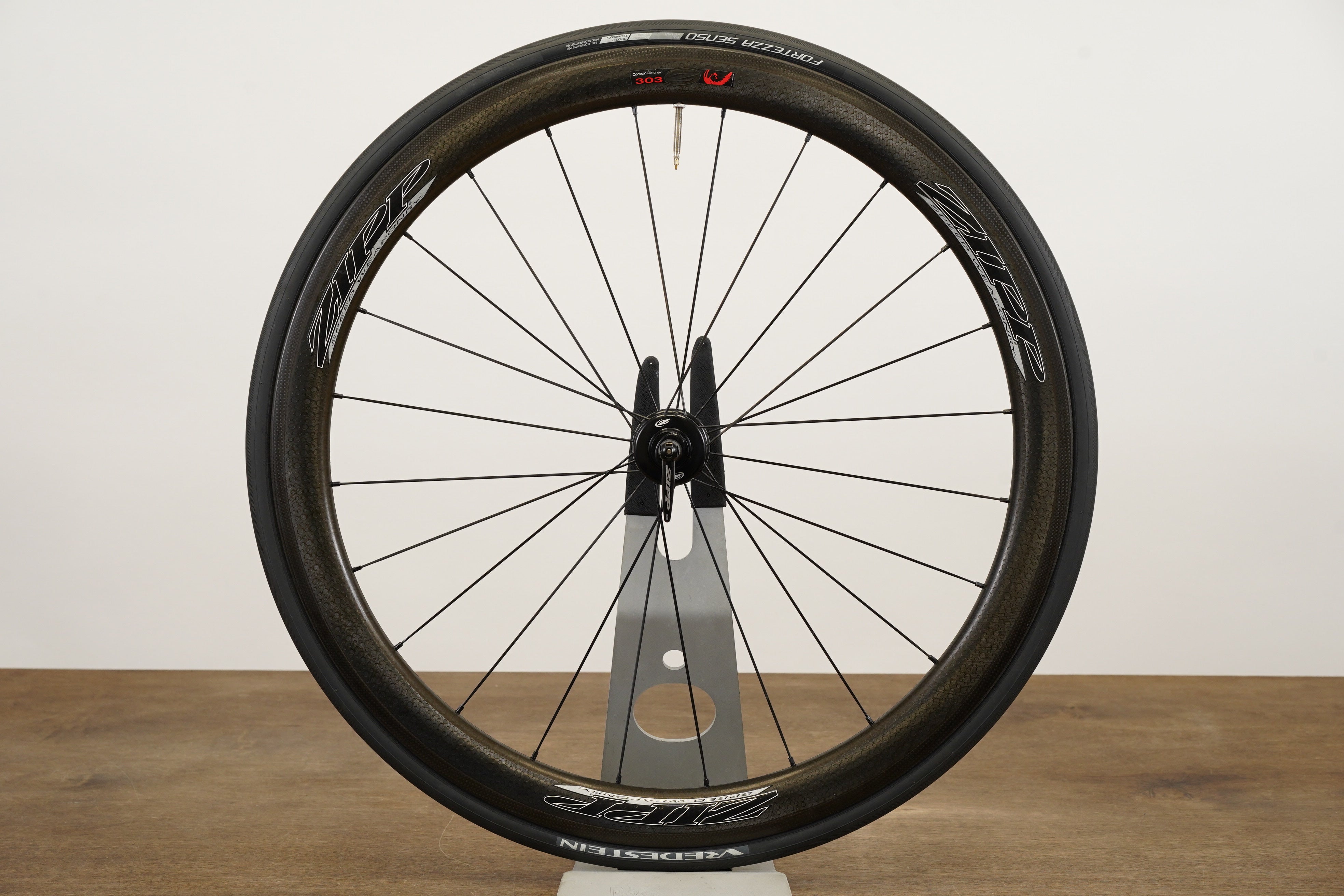 エリック REAR Zipp 303 Firecrest 188 Carbon Clincher Rim Brake Wheel 11