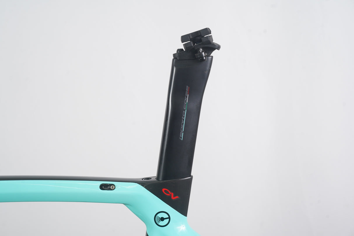53cm Bianchi Oltre XR4 Carbon Aero Rim Brake Road Frameset