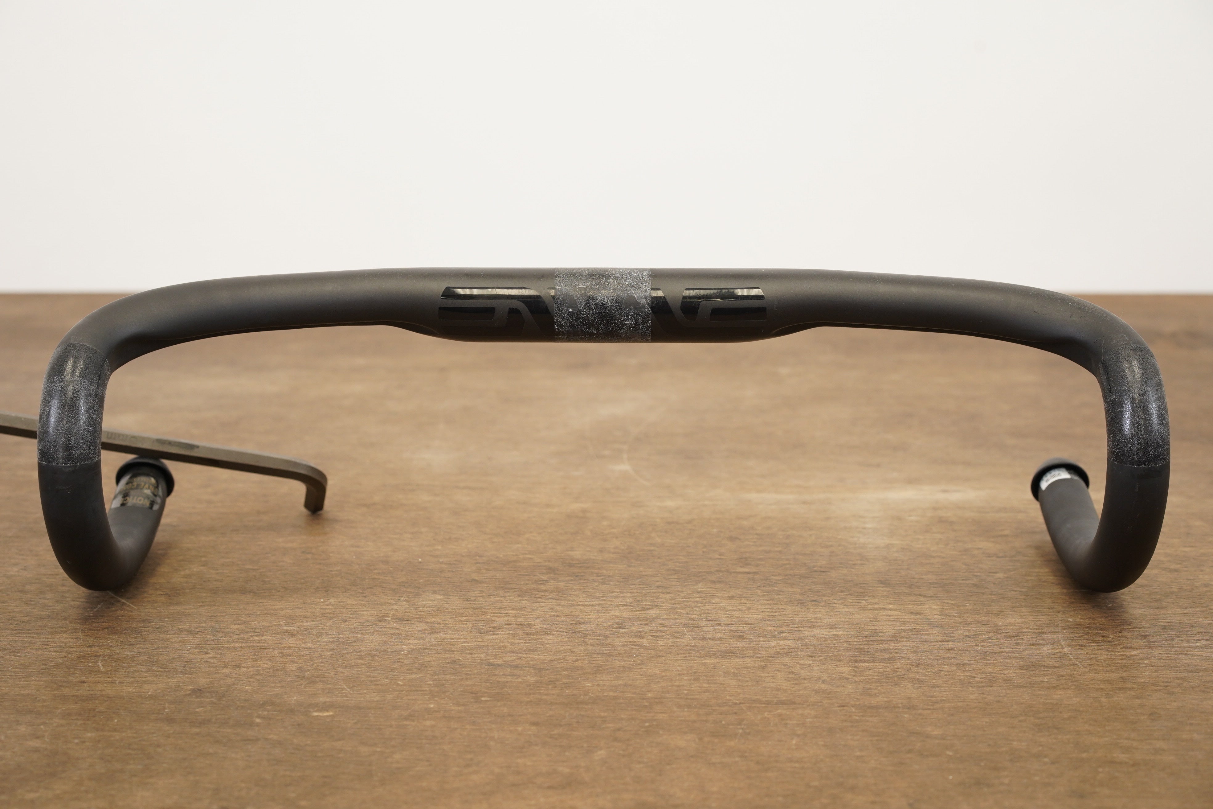 42cm ENVE Carbon Compact Road Handlebar 31.8mm – Elevate Cycling