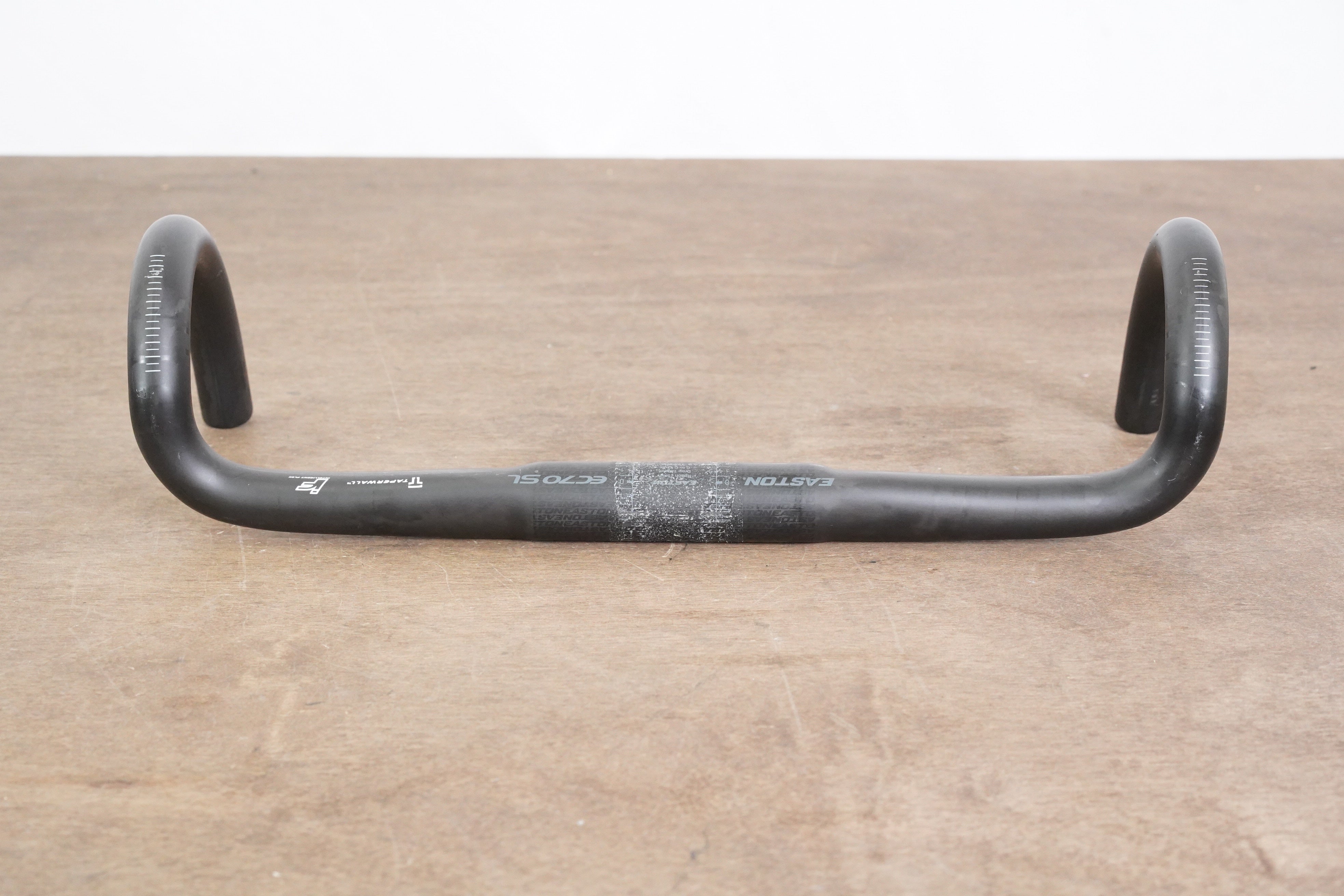 40cm Easton EC70 SL Carbon Compact Road Handlebar 31.8mm EC
