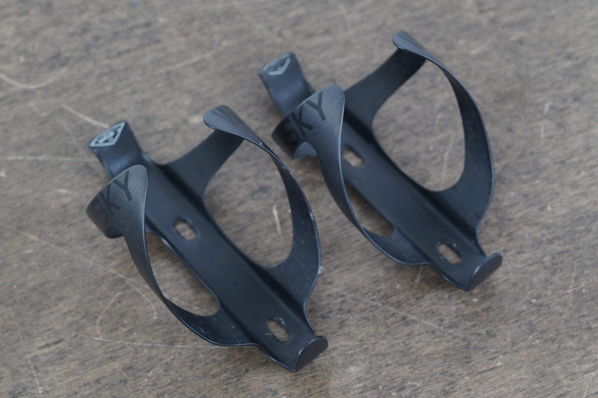 (2) Whisky Carbon Water Bottle Cages 47g