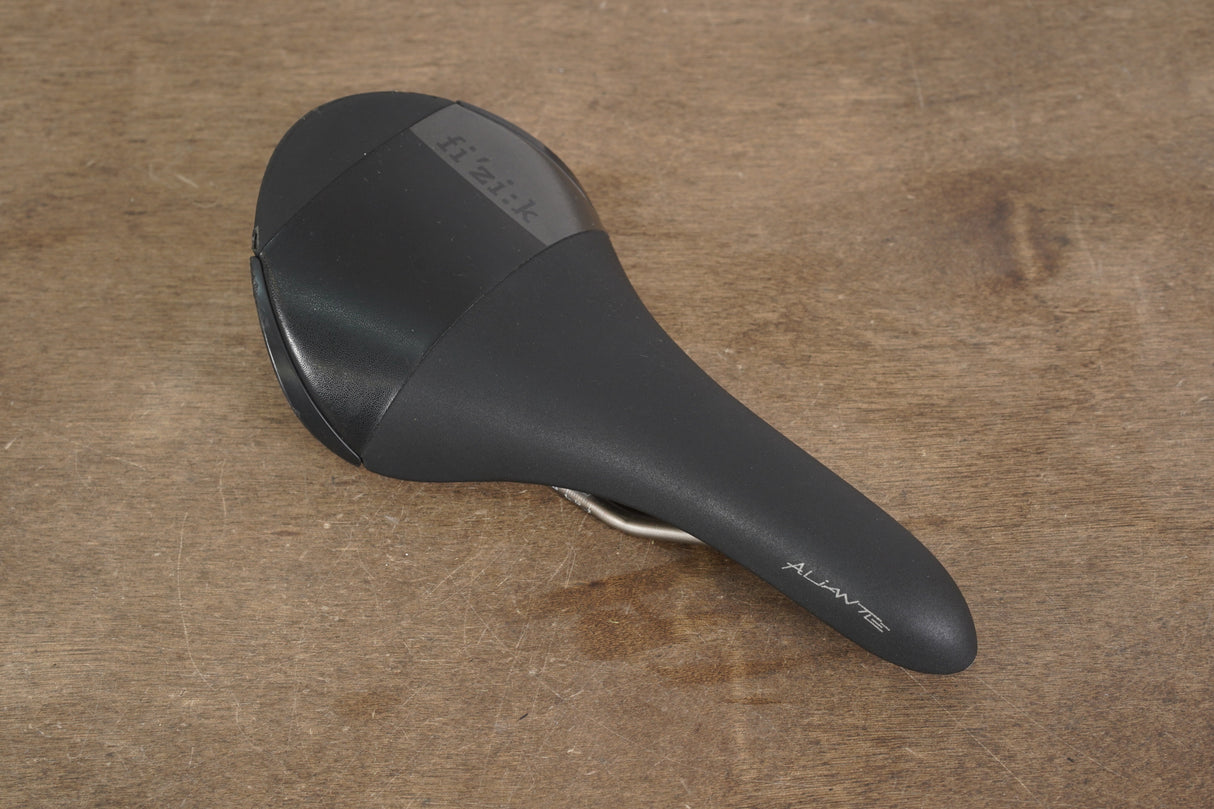 140mm (Regular) Fizik Aliante R5 Kium Rail Road Saddle 224g