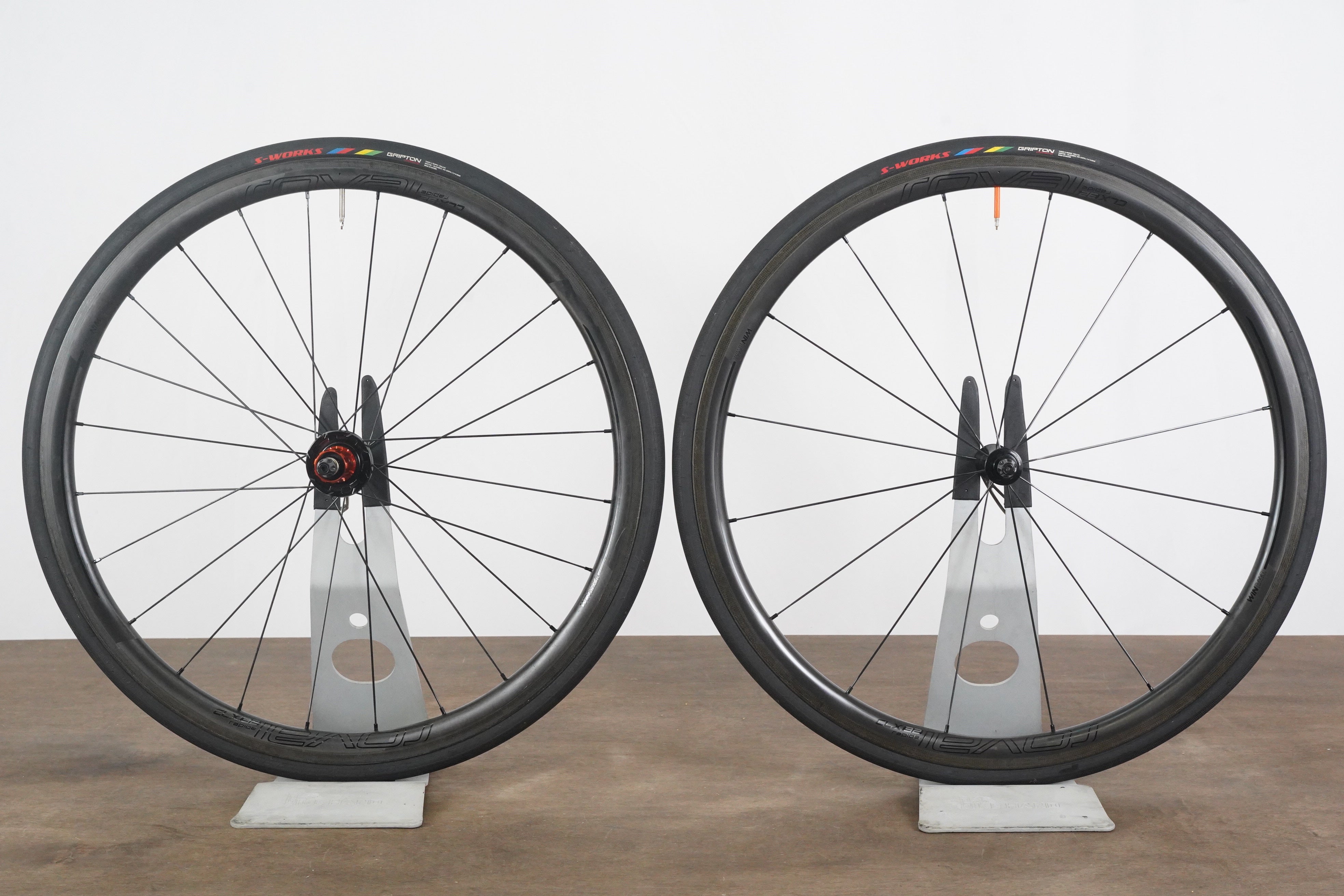 Roval CLX 32 Disc チューブラ Roval CLX 32 Disc Wheels - Rubber Soul Bicycles | Fresno, CA