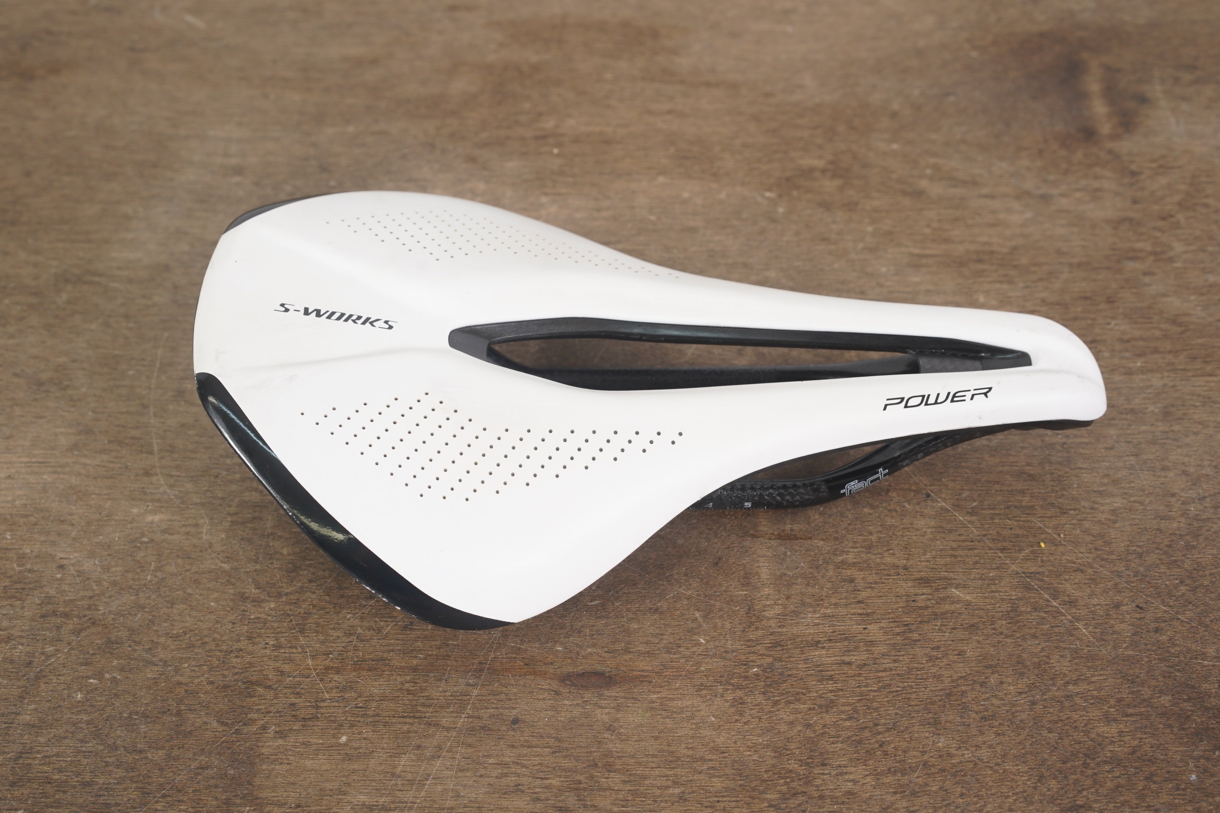 【ユチャ様限定】S-WORKS POWERCARBON SADDLE 143mm 143mm Specialized S-WORKS Power Carbon Rail Road Saddle 160g
