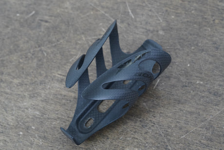 (1) XLAB Gorilla Carbon Water Bottle Cage 43g