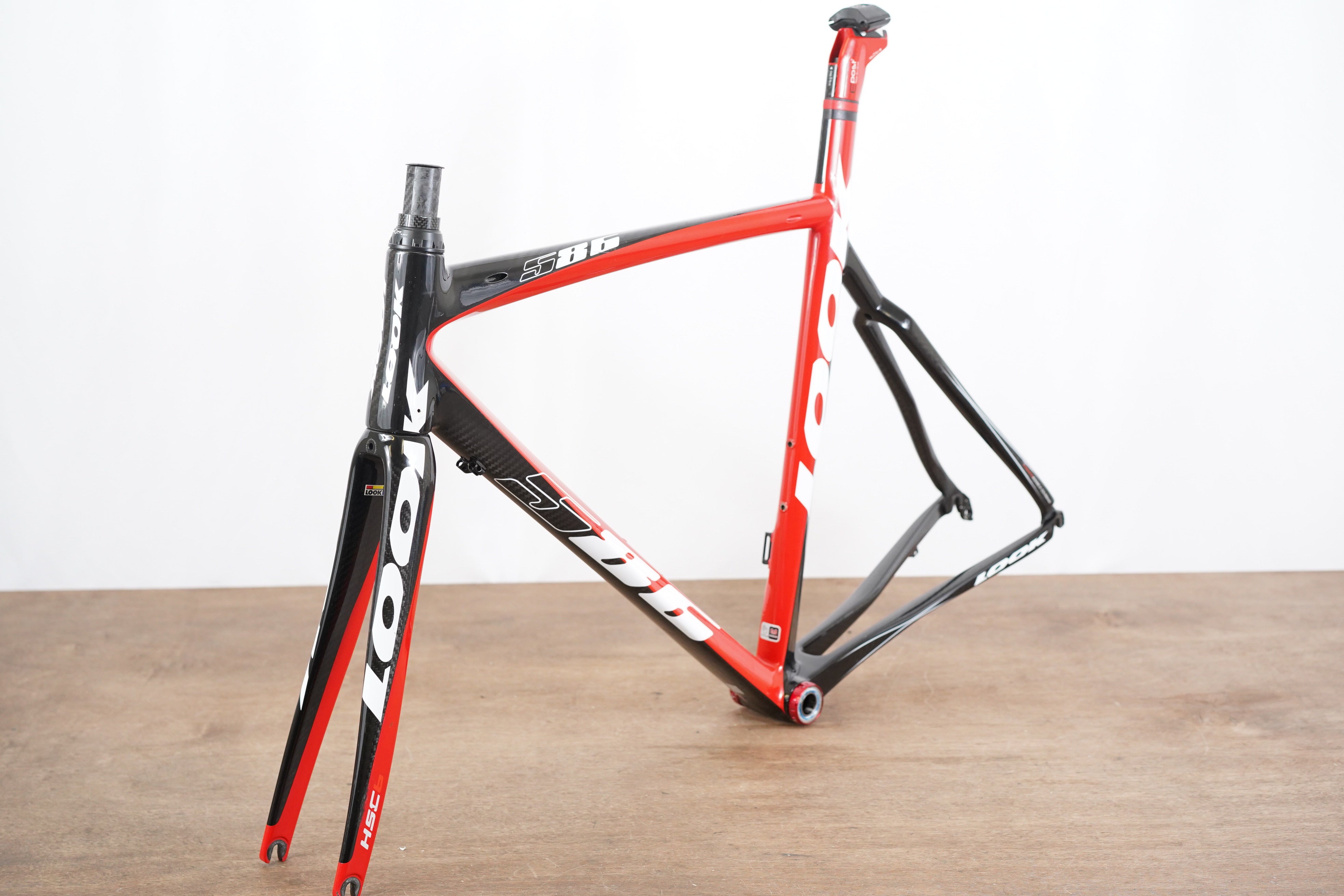 M (Medium) LOOK 586 Carbon Rim Brake Road Frameset