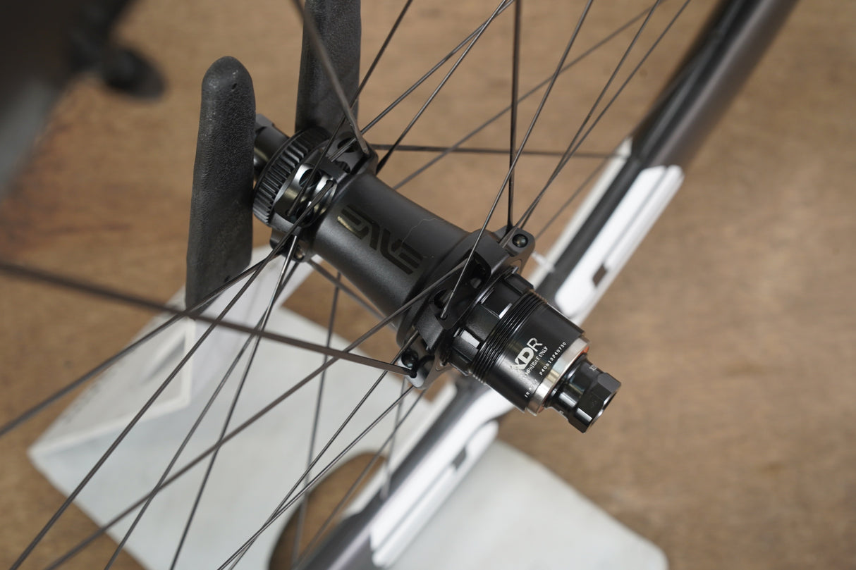 NEW ENVE SES 4.5 Disc Carbon Tubeless Wheelset SRAM XDR 12 Speed