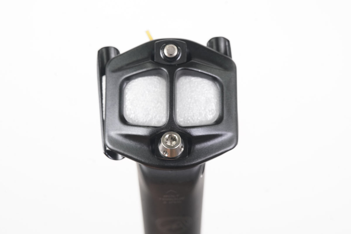 27.2mm Roval Alpinist 12mm Setback Carbon Road Seatpost 151g