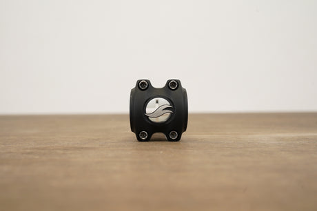 Giant Contact OD 90mm ±8 Degree Alloy Road Stem 152g 1 1/4" 31.8mm