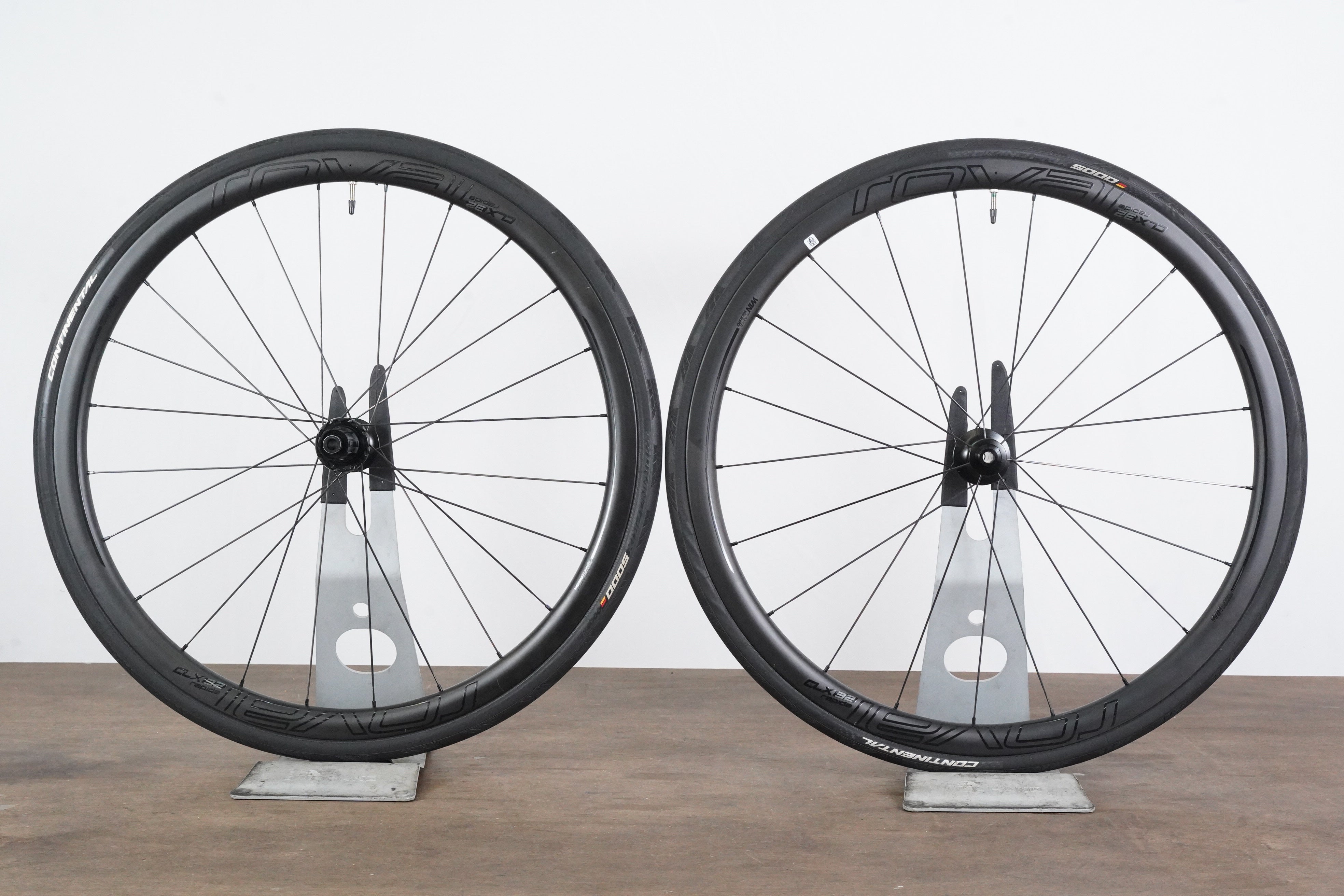 Roval CLX 32 Disc Tubular Rear Wheel - Napa Valley Bike Shop