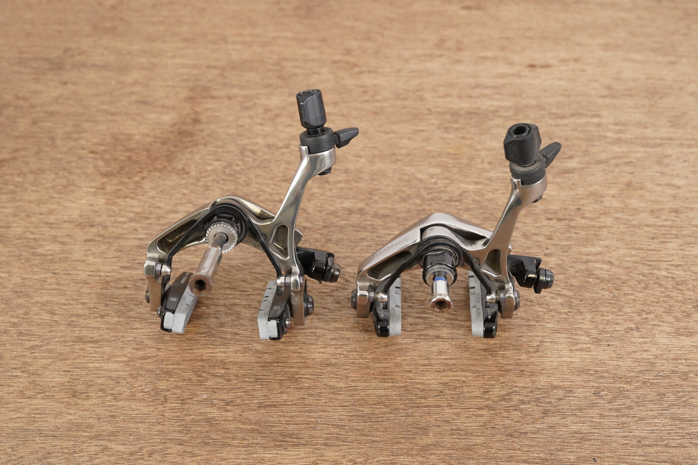 SRAM Red Aerolink Standard Center Mount Rim Brake Road Calipers