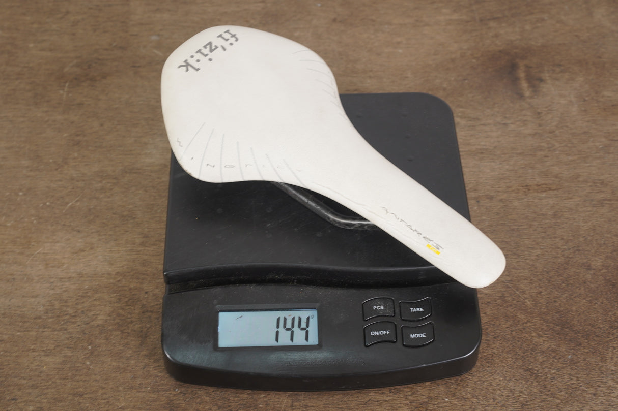 140mm (Regular) Fizik Antares 00 Carbon Road Saddle 144g