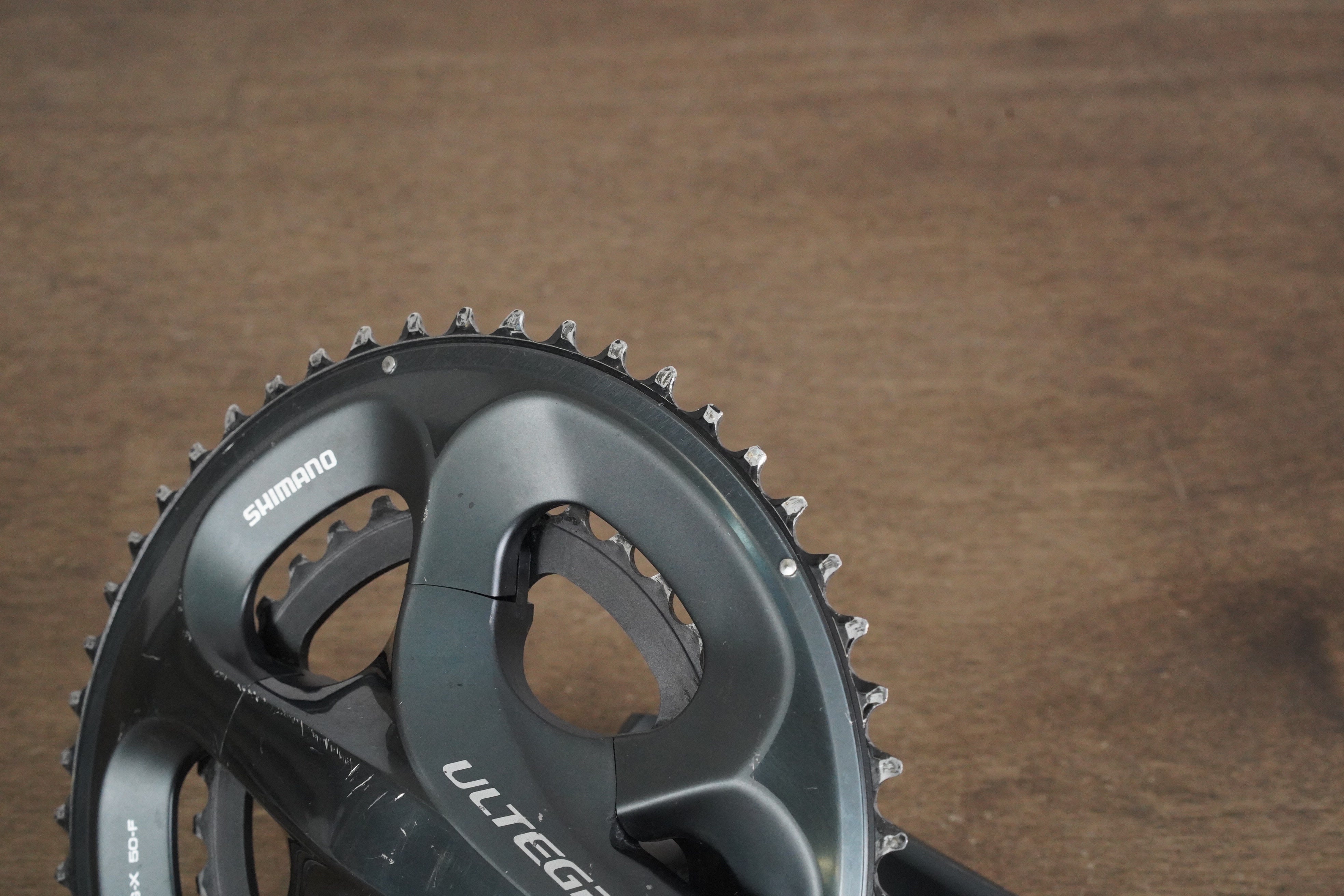 172.5mm 50/34T Shimano Ultegra FC-6700 10 Speed Road Crankset