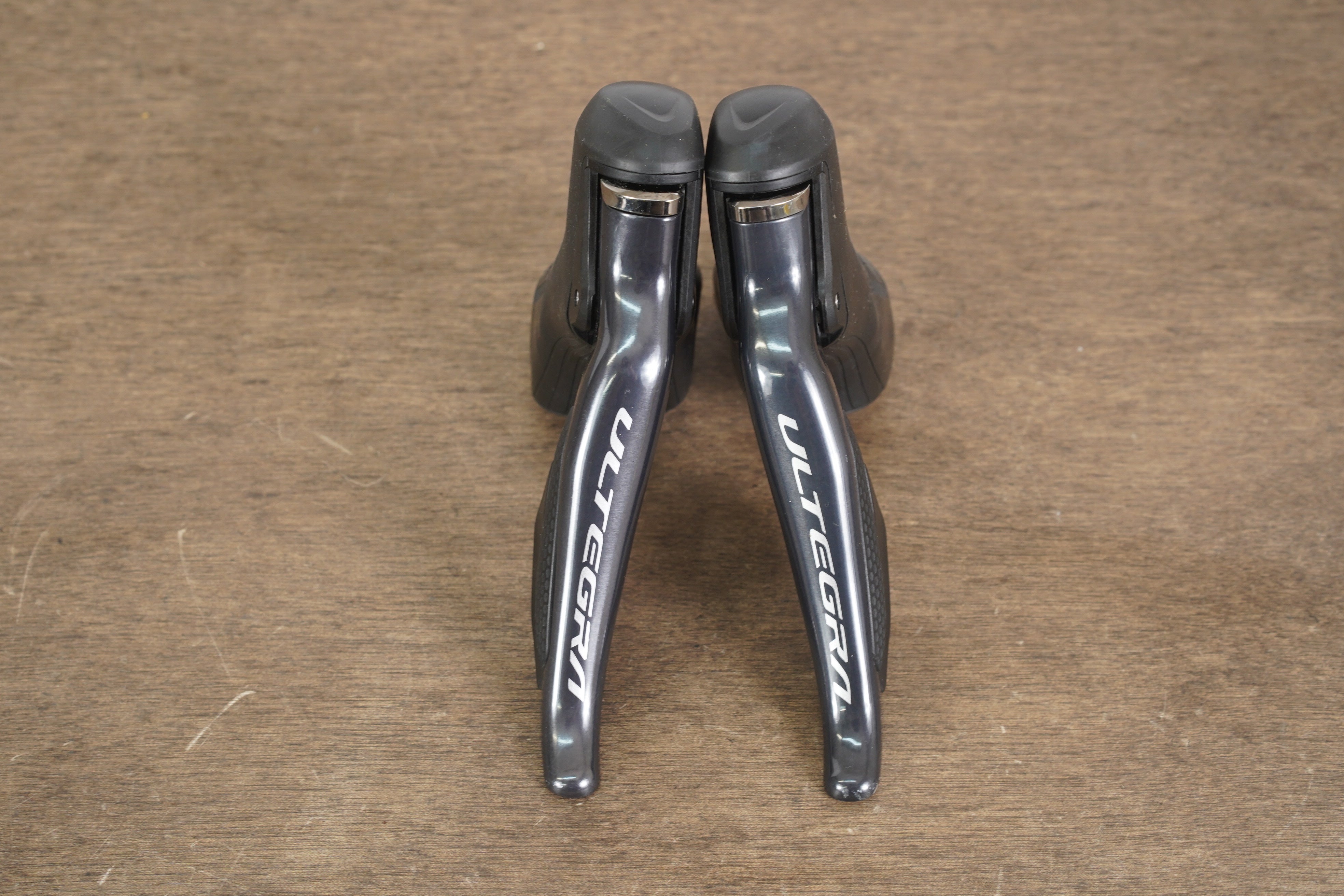 Shimano Ultegra R8070 Di2 11 Speed Electronic Hydraulic Disc Brake