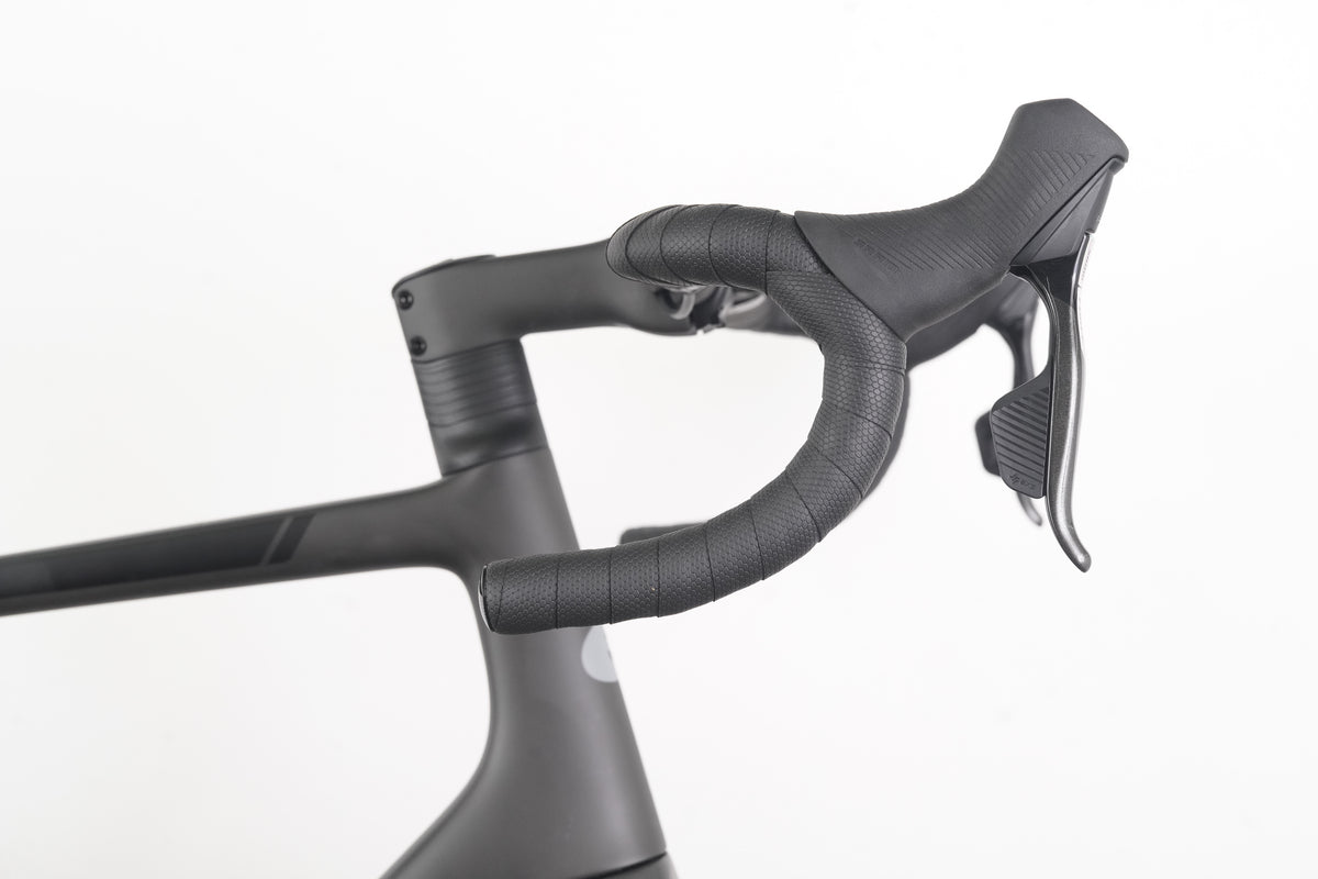 DEMO 2023 58cm Cervelo R5 Black Force AXS D2 Reserve 34|37 Carbon Disc Road Bike