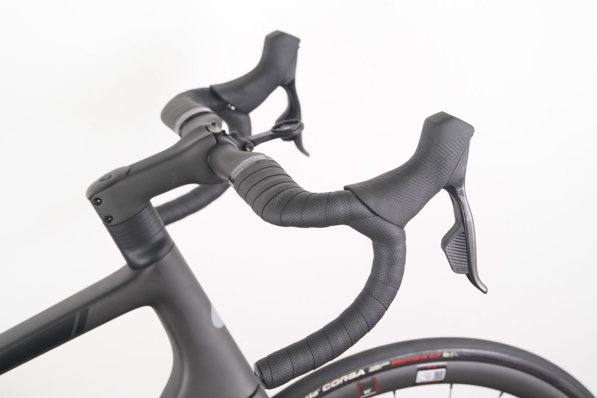 DEMO 2023 58cm Cervelo R5 Black Force AXS D2 Reserve 34|37 Carbon Disc Road Bike