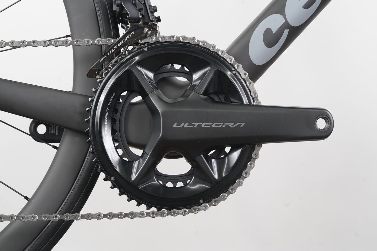 DEMO 2023 58cm Cervelo R5 Black Ultegra R8170 Di2 Reserve 34|37 Carbon Bike