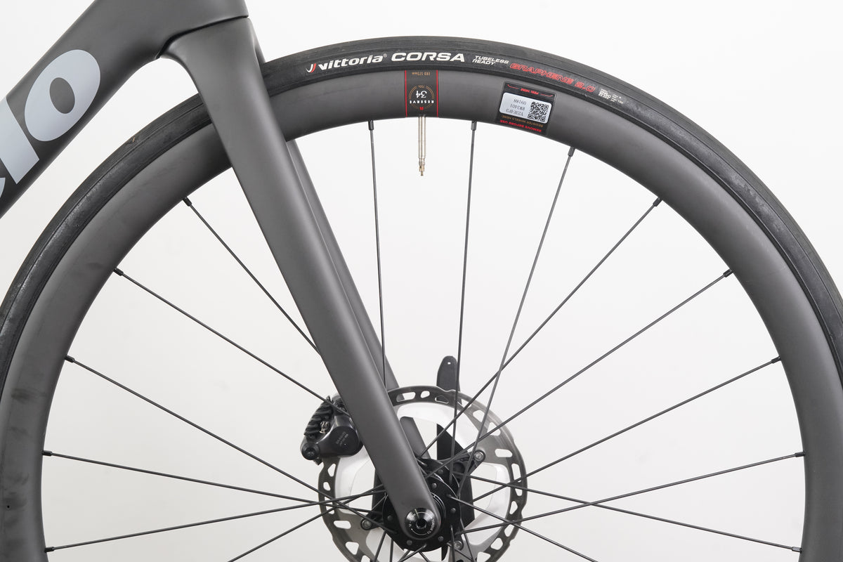 DEMO 2023 58cm Cervelo R5 Black Ultegra R8170 Di2 Reserve 34|37 Carbon Bike