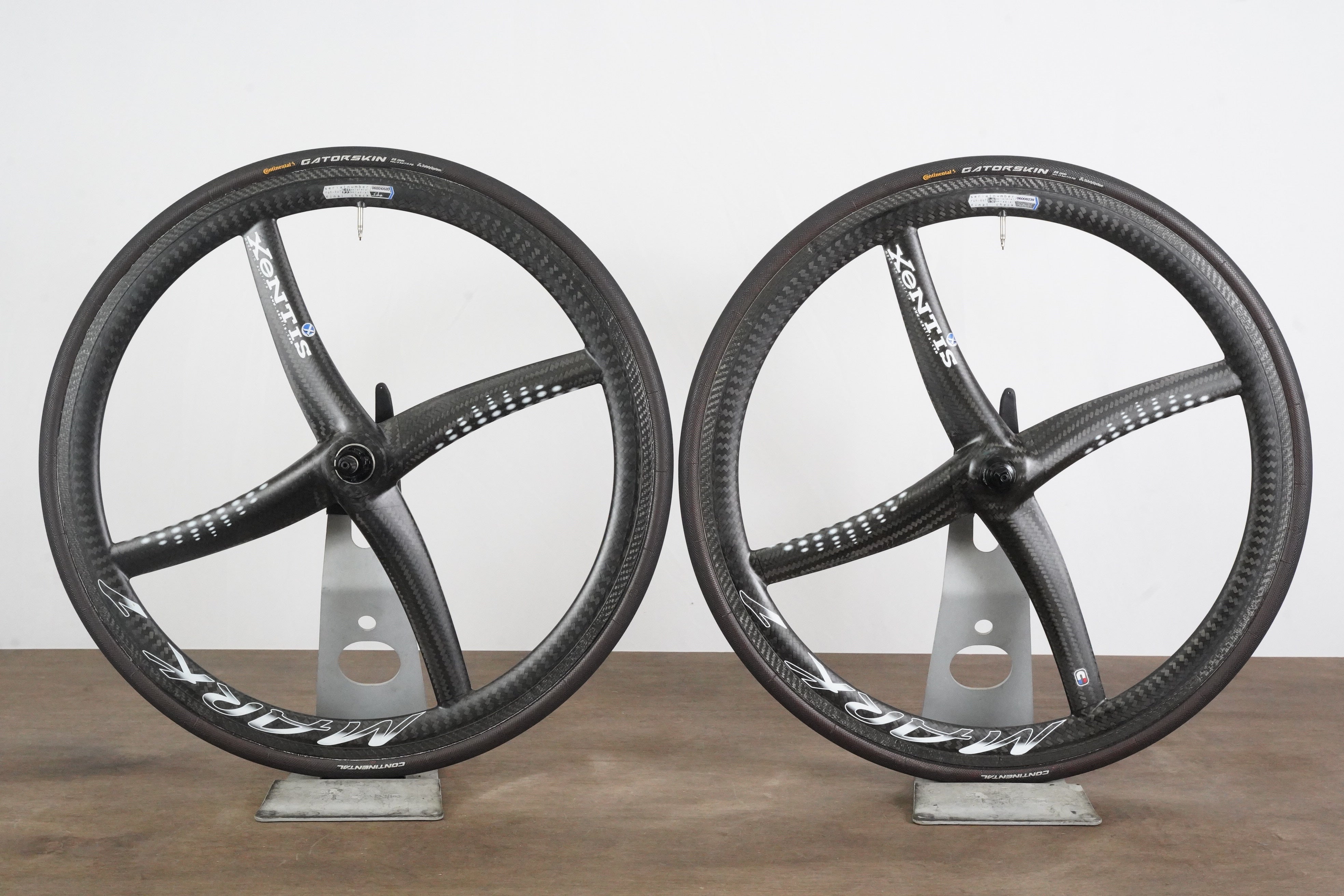 Xentis Mark 1 Carbon Tubular Rim Brake Wheelset Campagnolo