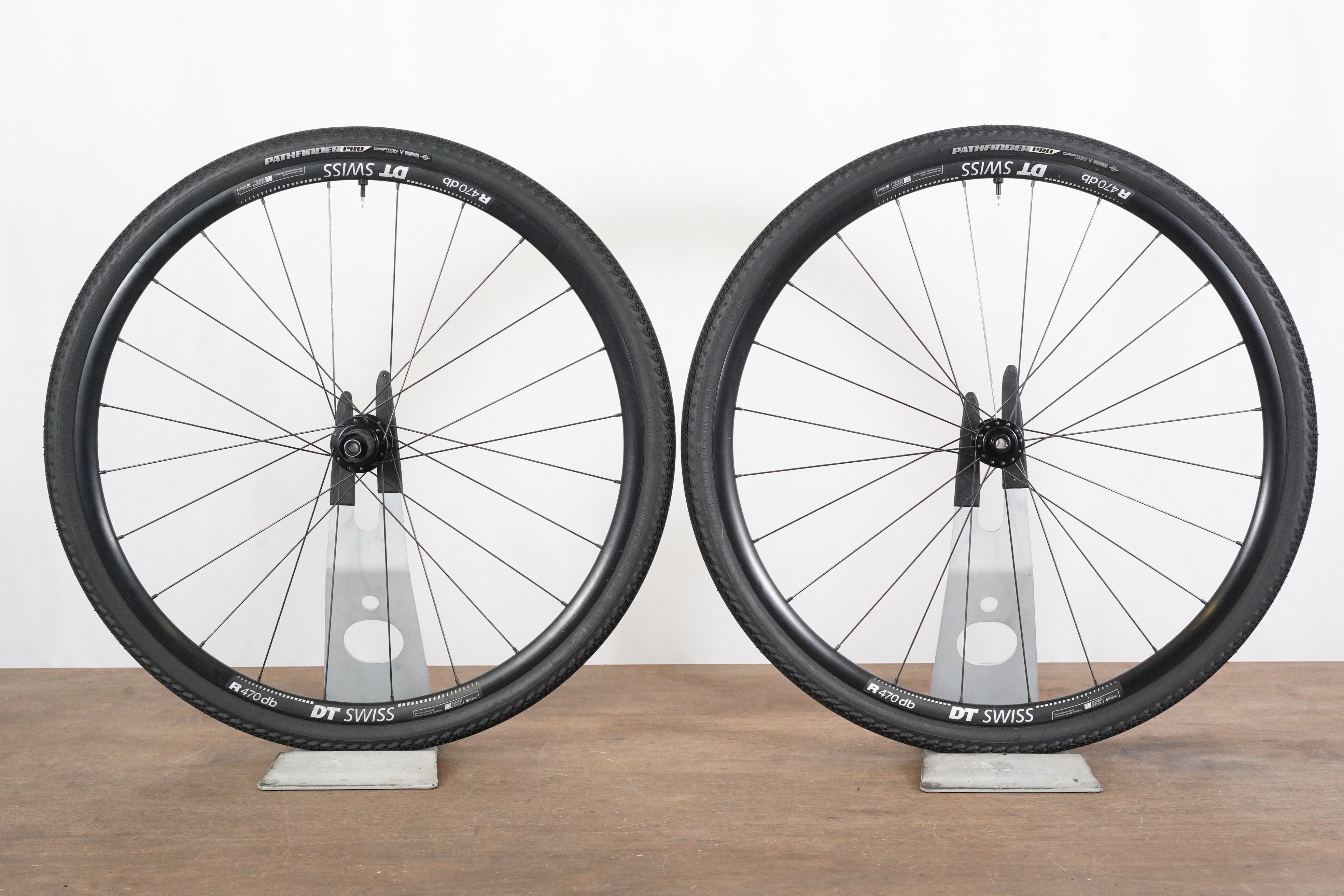 DT SWISS R 470 ディスクブレーキホイール スプロケ、ローター付属 DT SWISS R 470 ディスクブレーキホイール スプロケ、ローター付属