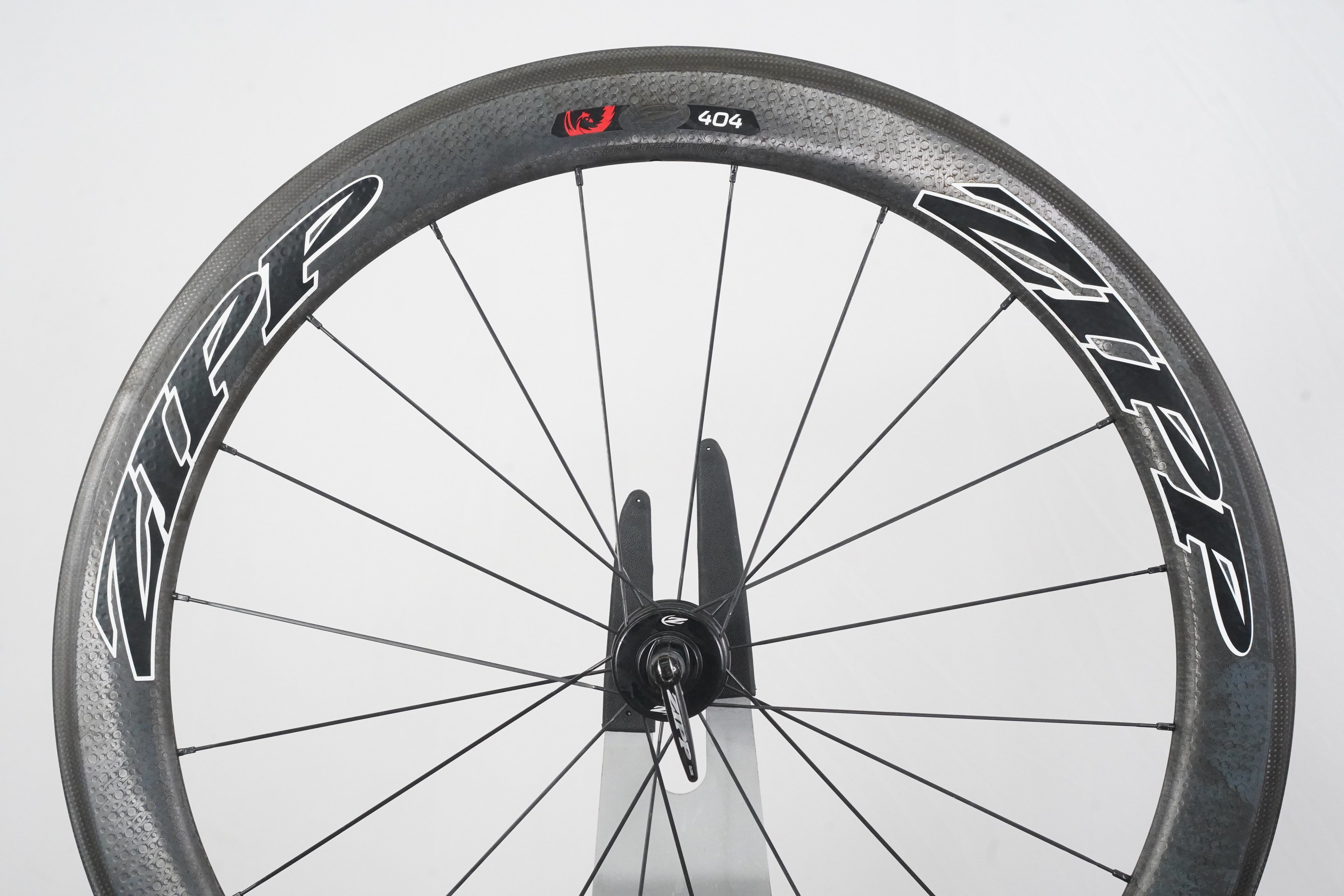 即決価額！ZIPP 303 Firecrest 美品 Zipp 303 Firecrest Carbon Disc Brake Wheel - Tubeless | eBay