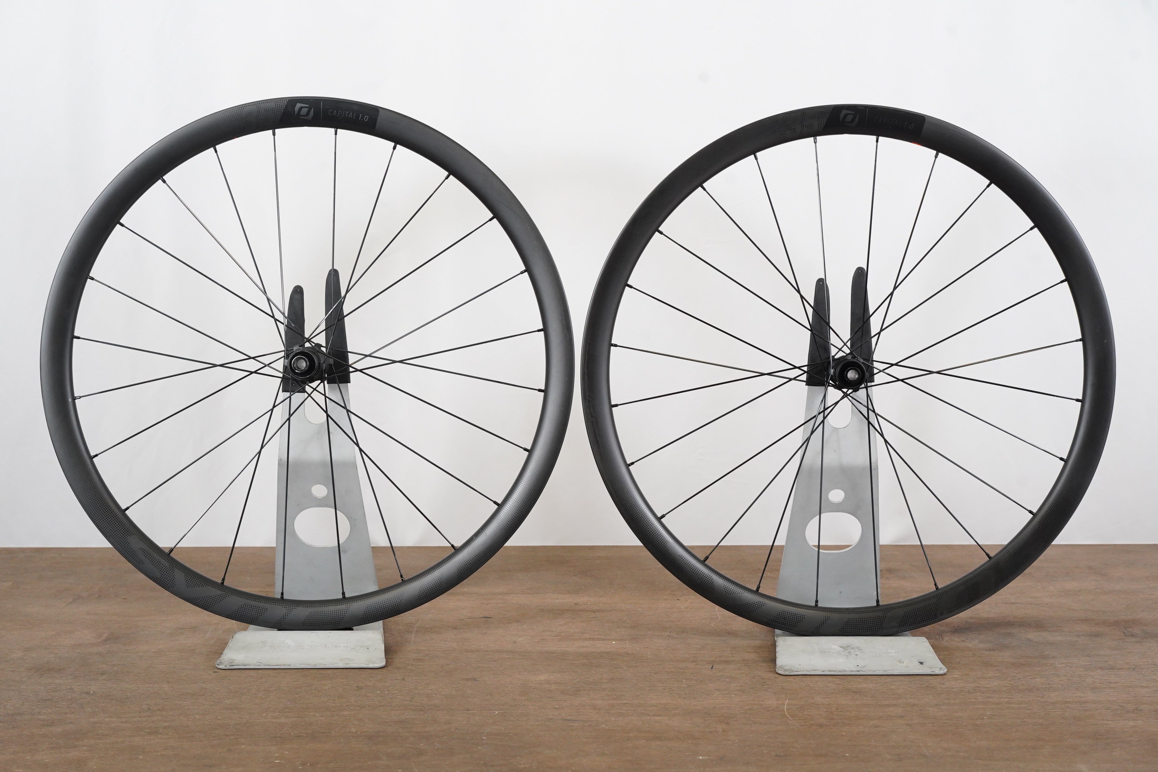 Syncros 35 Capital 1.0 Carbon Clincher Disc Brake Wheelset