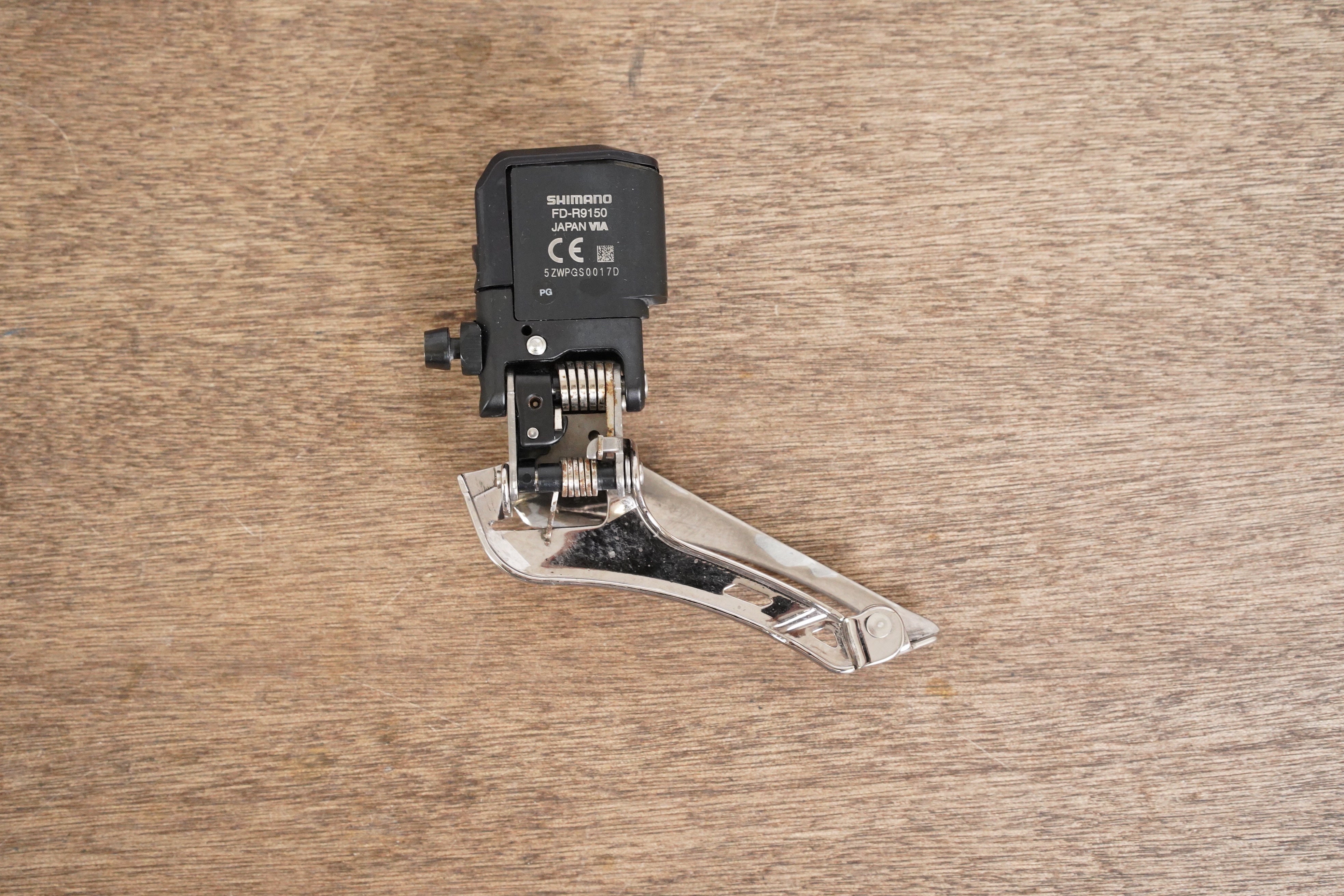 SHIMANO シマノ FD-R9150 DURA-ACE Di2 V1883 BK.jpg