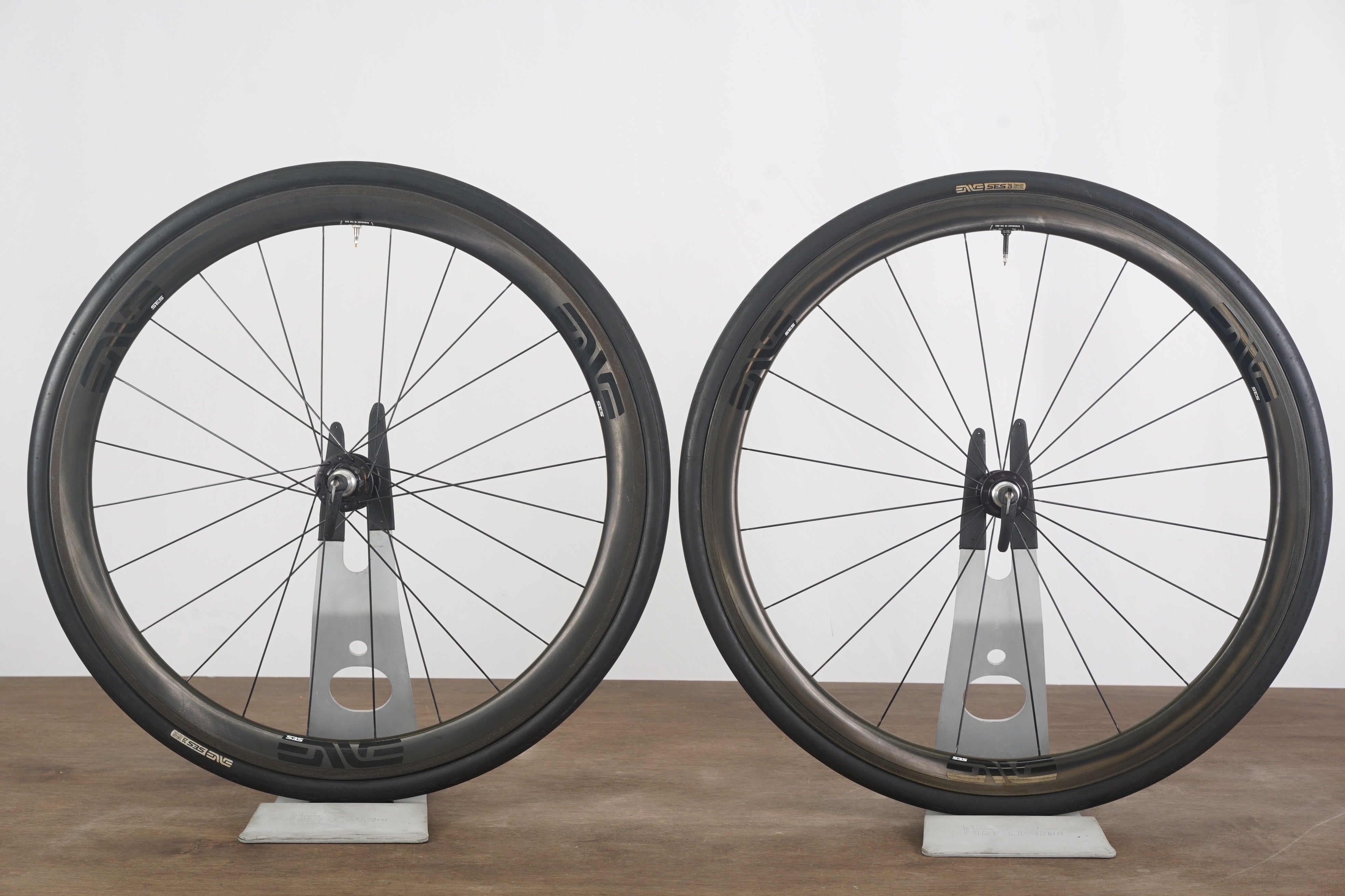 ENVE SES 3.4 Gen 3 Chris King R45 Carbon Tubeless Rim Brake