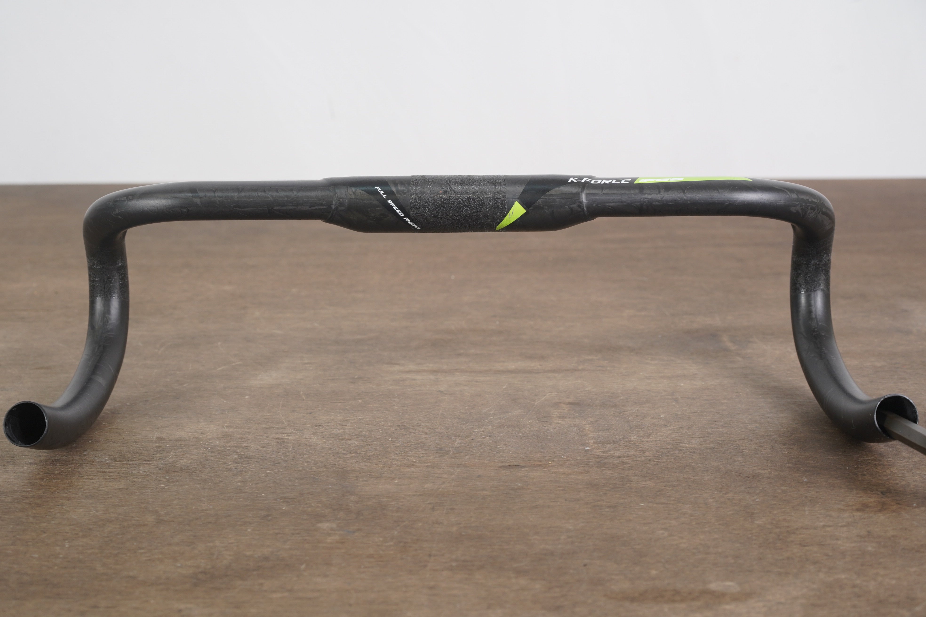 44cm FSA K-Force Carbon Compact Road Handlebar 31.8mm – Elevate
