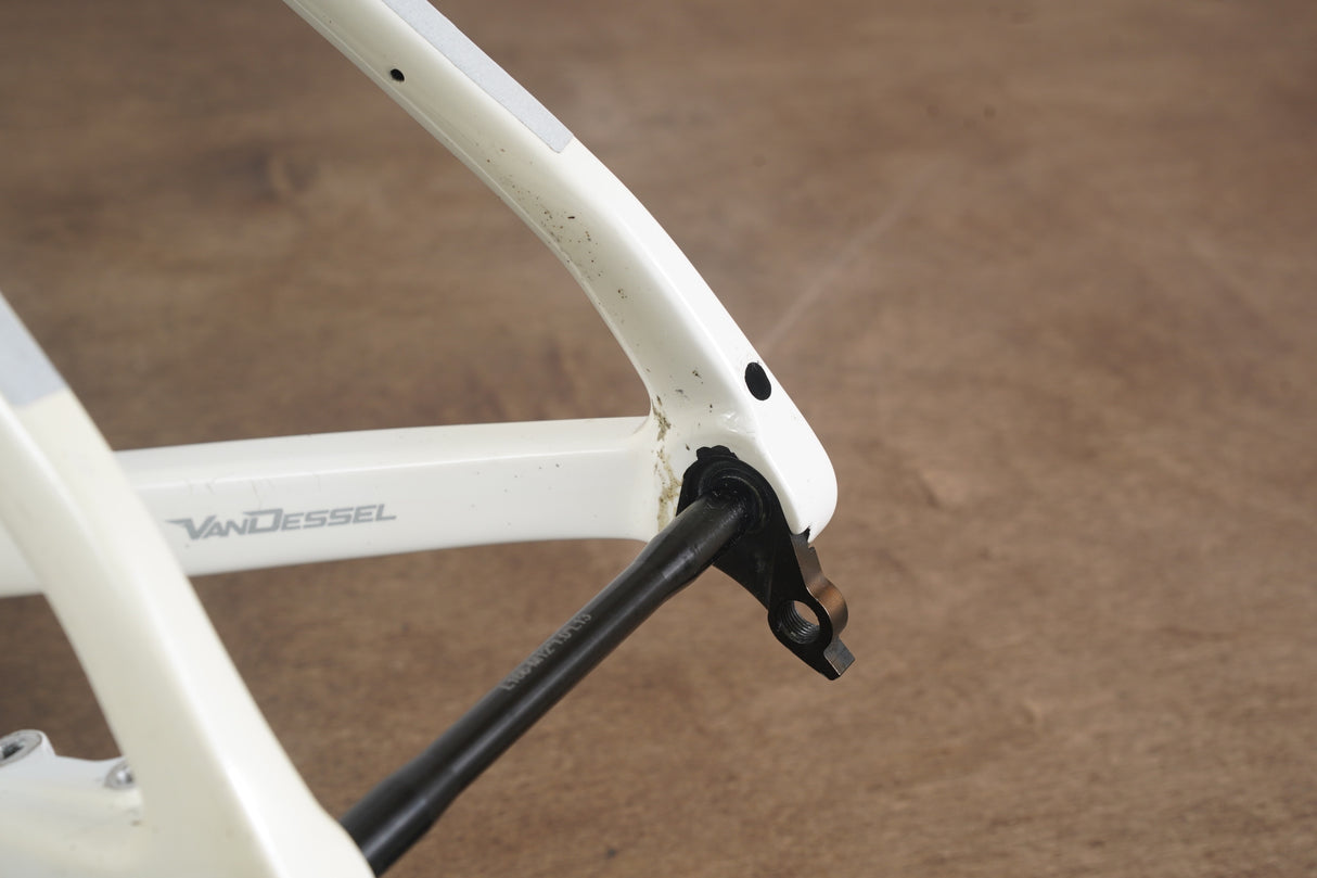 54cm Van Dessel Arch 65 Carbon Disc Road Frameset + Barstem