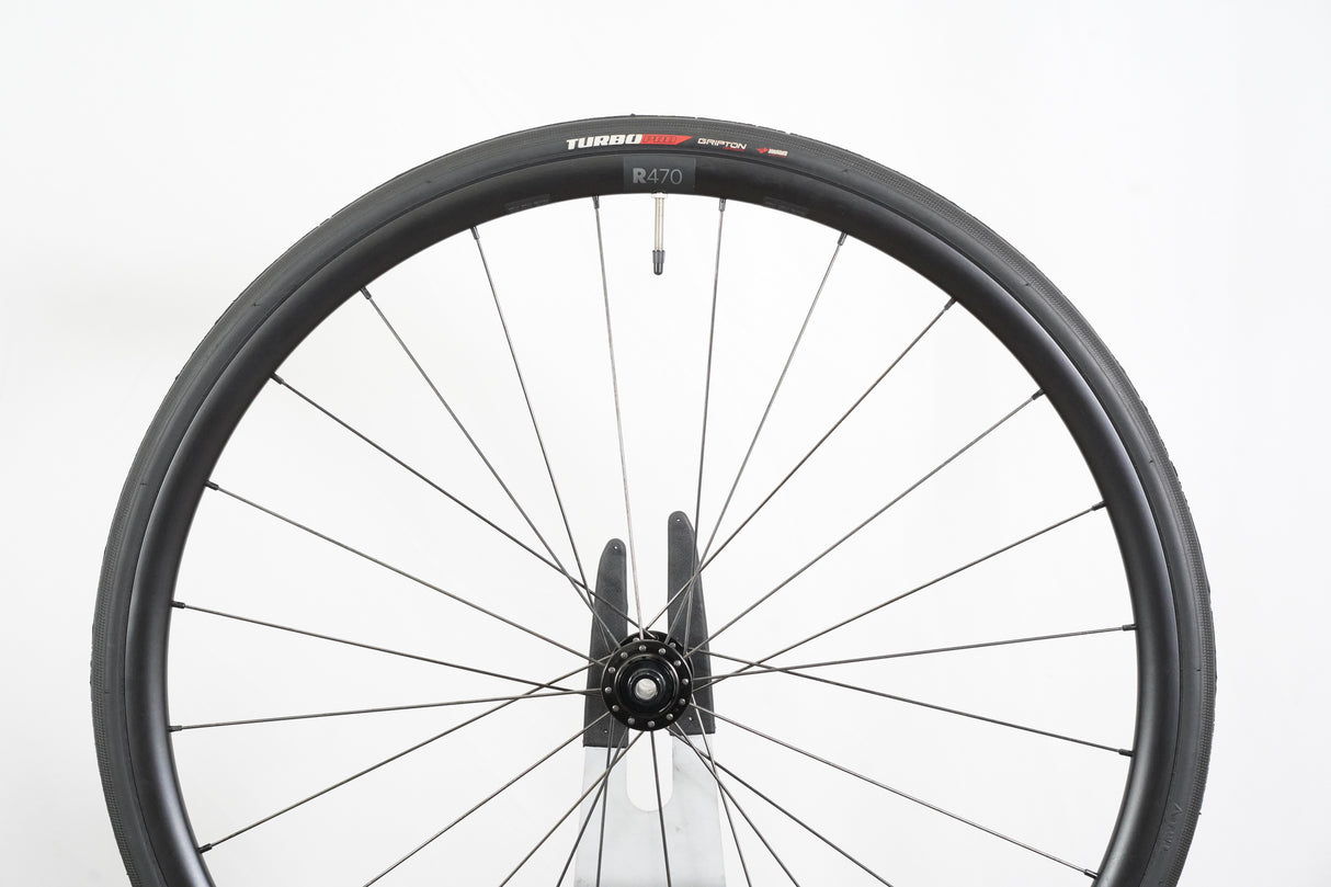 DT Swiss R470 Alloy Tubeless Clincher Disc Brake Wheelset Shimano/SRAM 11 Speed