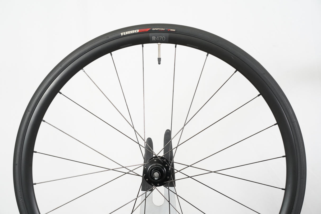 DT Swiss R470 Alloy Tubeless Clincher Disc Brake Wheelset Shimano/SRAM 11 Speed