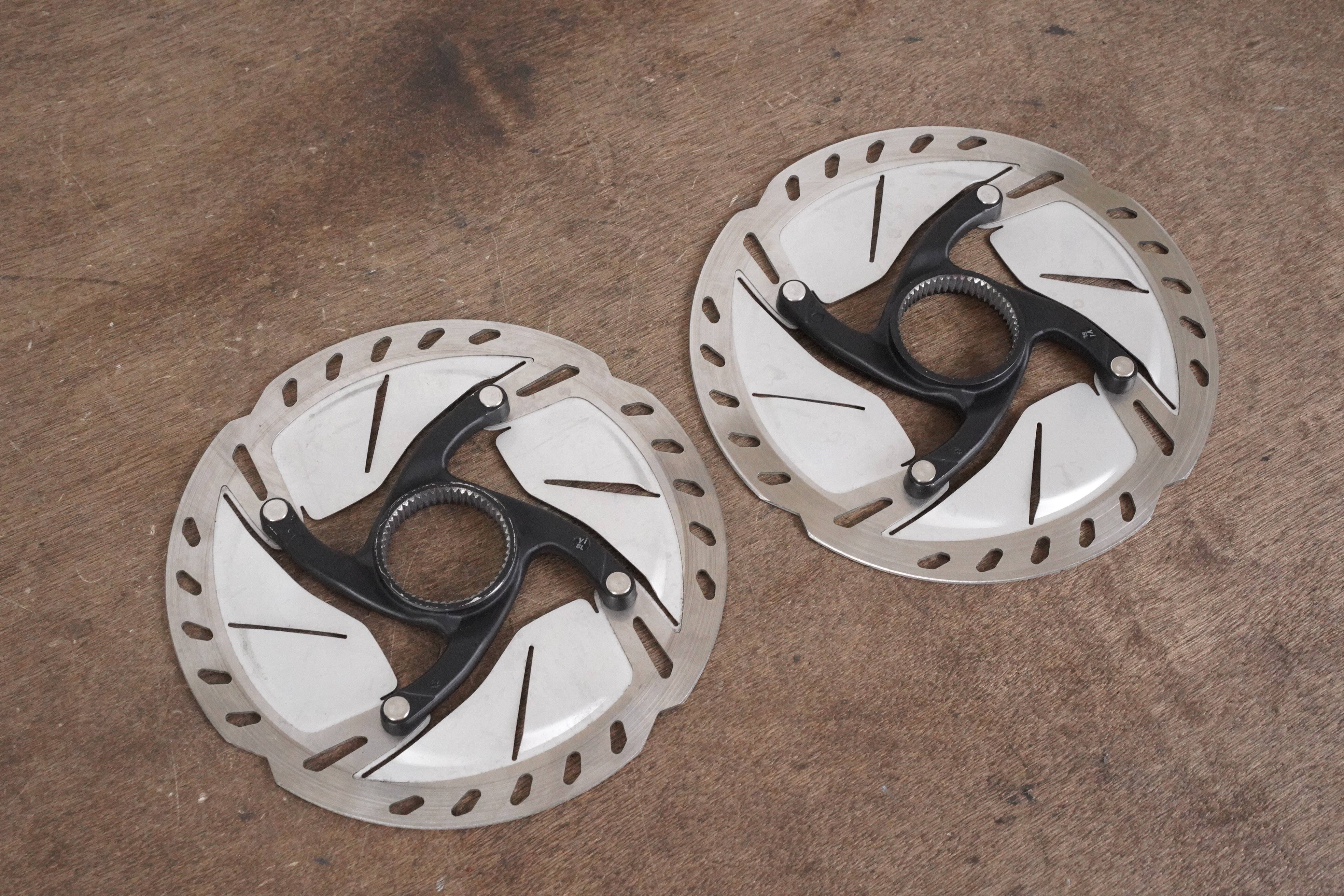 中古)SHIMANO (シマノ) ディスクブレーキローター SM-RT800